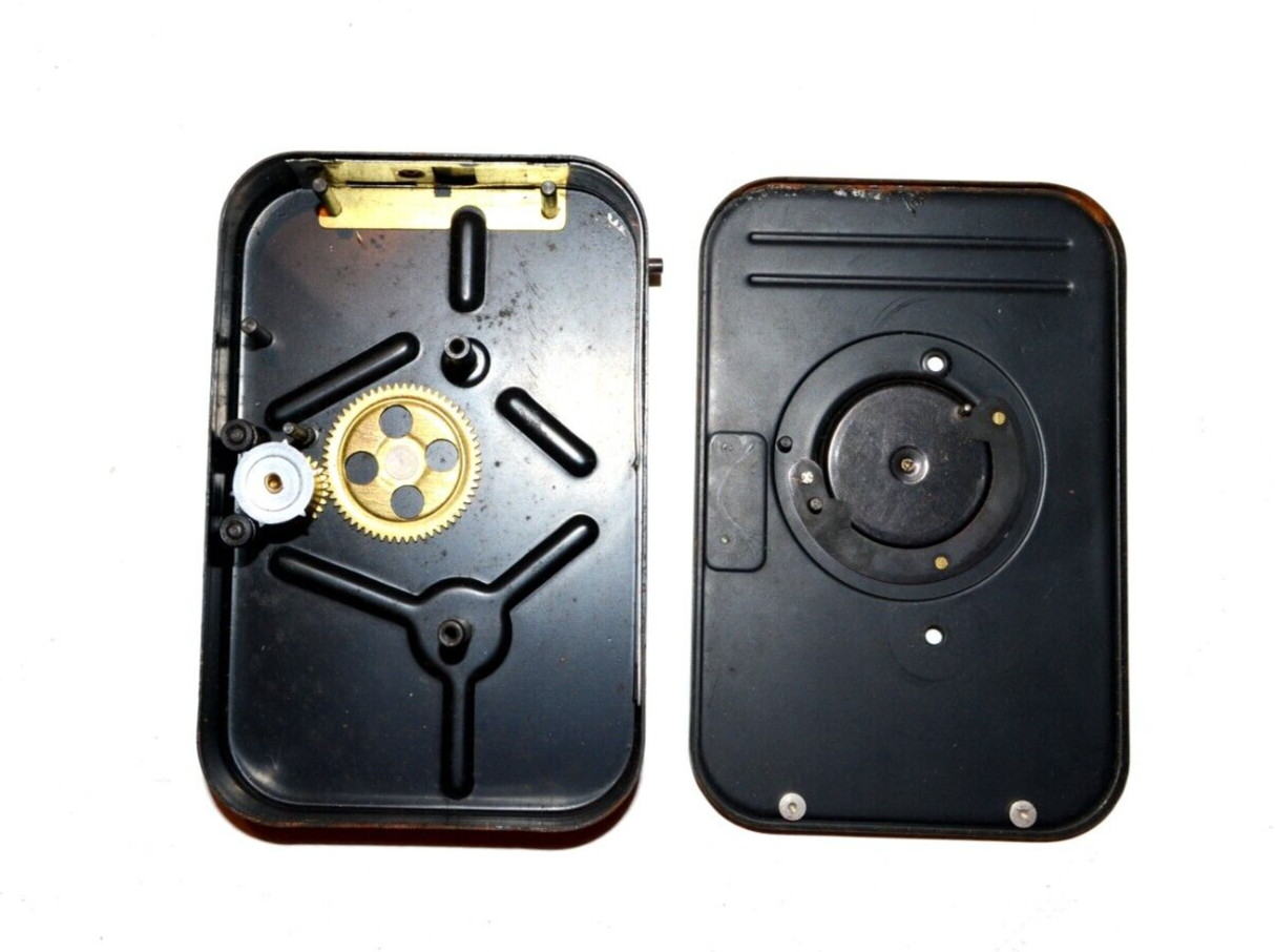 Vintage Soviet Reloadable Cassette Film Back Magazine Holder Movie Camera Kiev