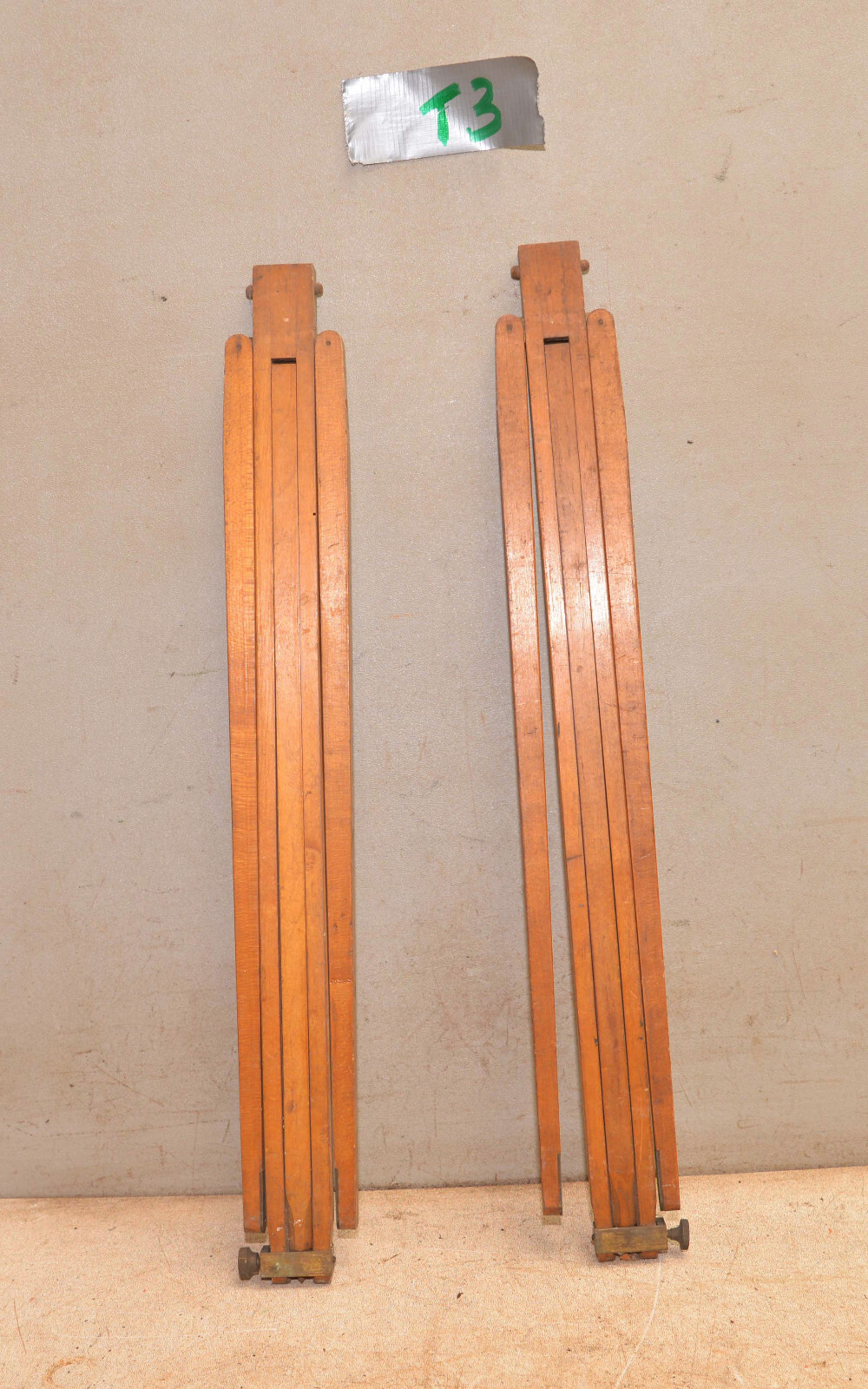 2 Rare Blair Camera Co Boston Hawkeye No 1 & #2 tripod legs wood collectible T3