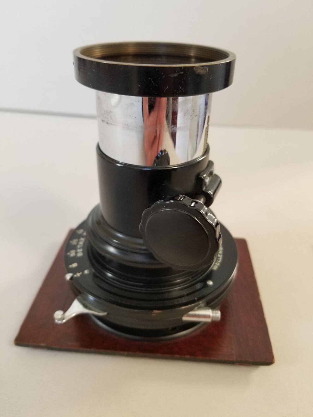 Vintage Wollensak Betax No. 4 Barrel with shutter on 5″ x 3 3/4″ board. Read!