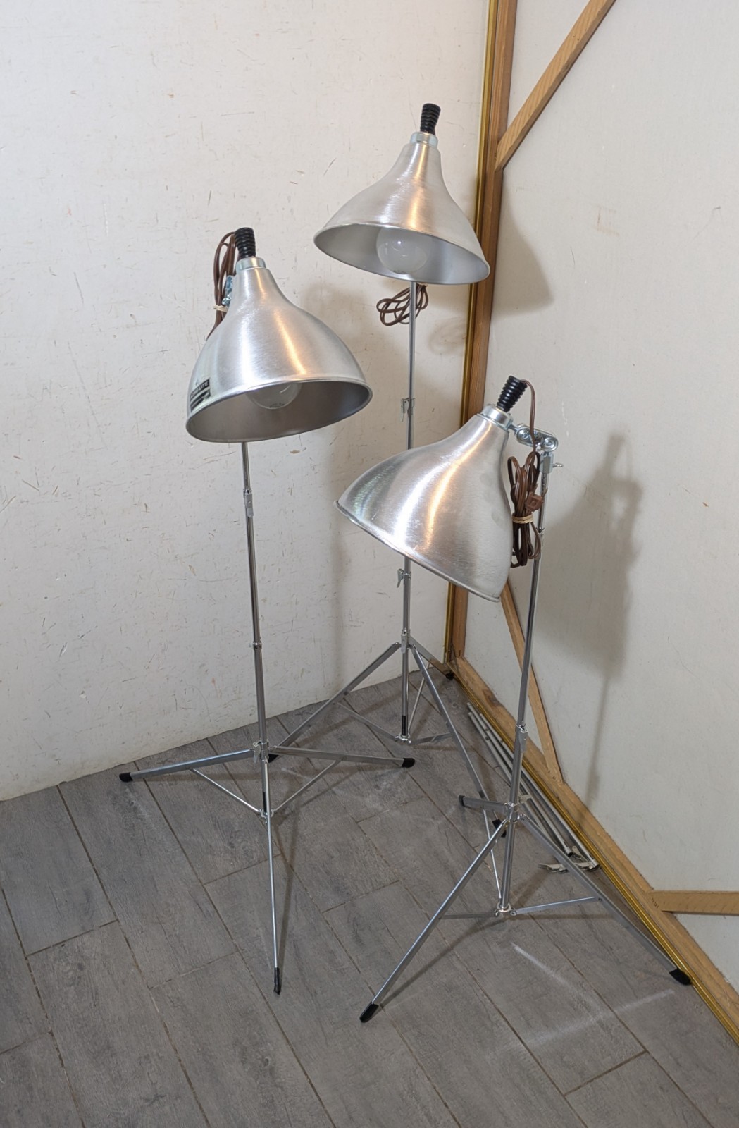 Vintage MCM Acme-Lite Senior Litepak Photo Studio 3 Light Kit Tripods Aluminum