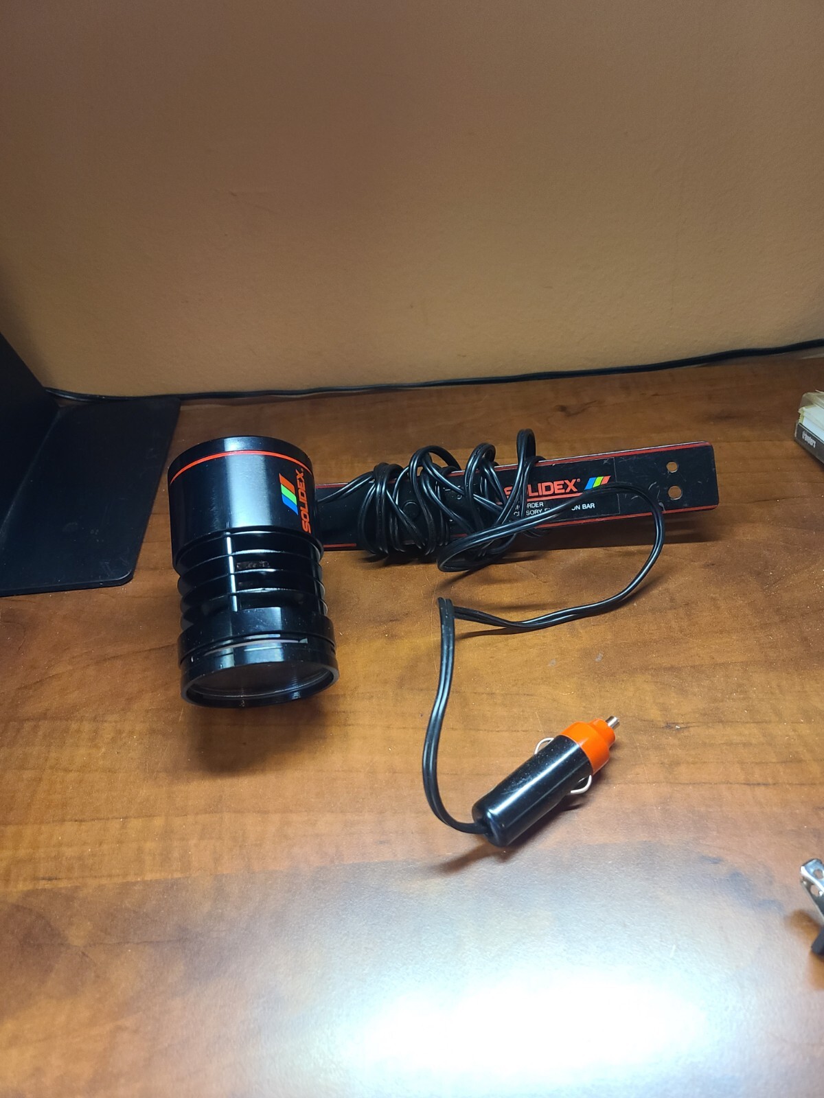 SOLIDEX “Magicool” – Quartz “Camcorder” Light for Filming- w/ ARM