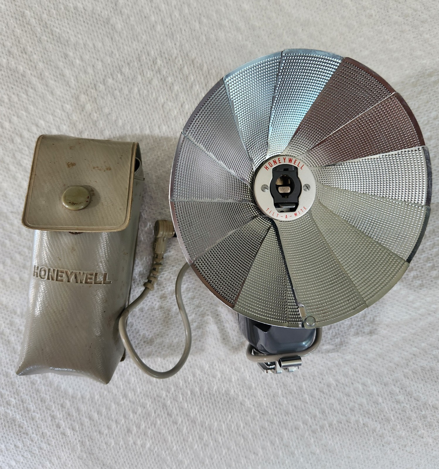 Vintage Honeywell Tilt-A-Mite Light Exposure Meter