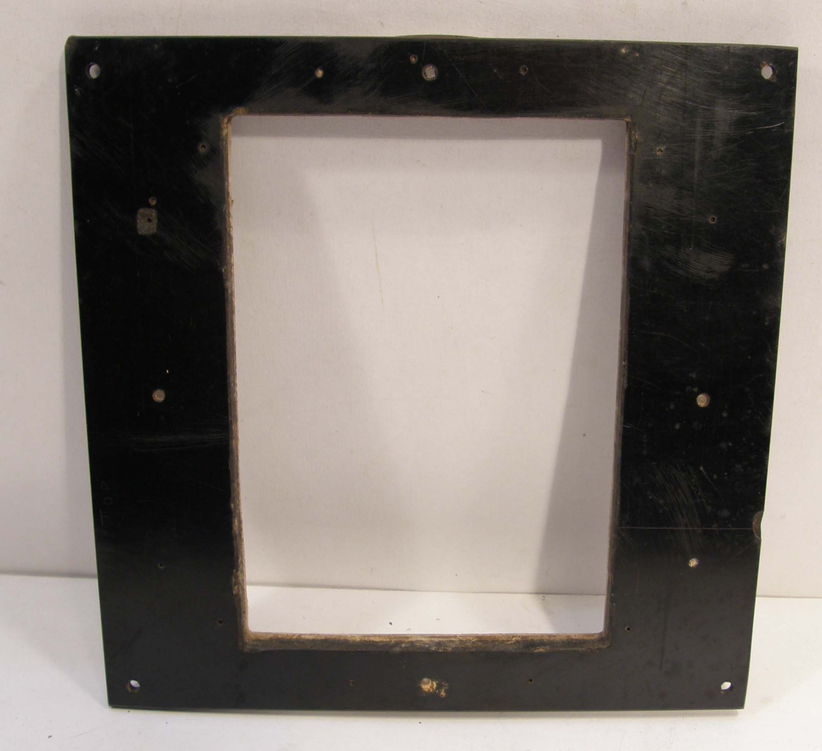 HOMEMADE VINTAGE 4 1/2″ BY 6 1/2″ ROTATING BACK PART FOR LARGE FORMAT CAMERA