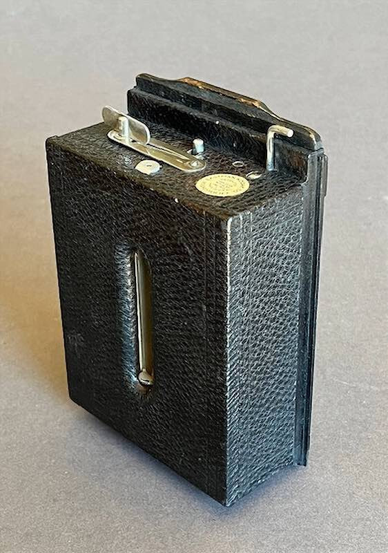 ANTIQUE EASTMAN KODAK 3 1/4 X 4 1/4 ROLL FILM BACK ~ c. – 1889