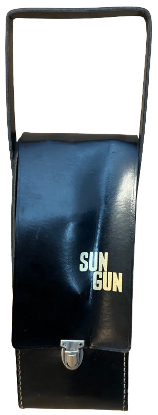 Vintage Sylvania SUN GUN II MOVIE LIGHT+Rare Dichraic Daylight Filter SG65D+Case