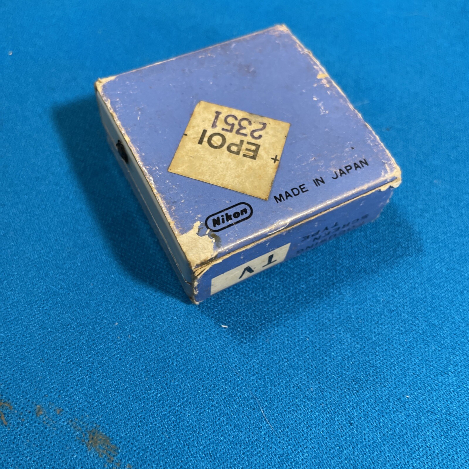 Genuine Nikon Focusing Screen Nikon Type TV / T Japan w/ Box, And Case