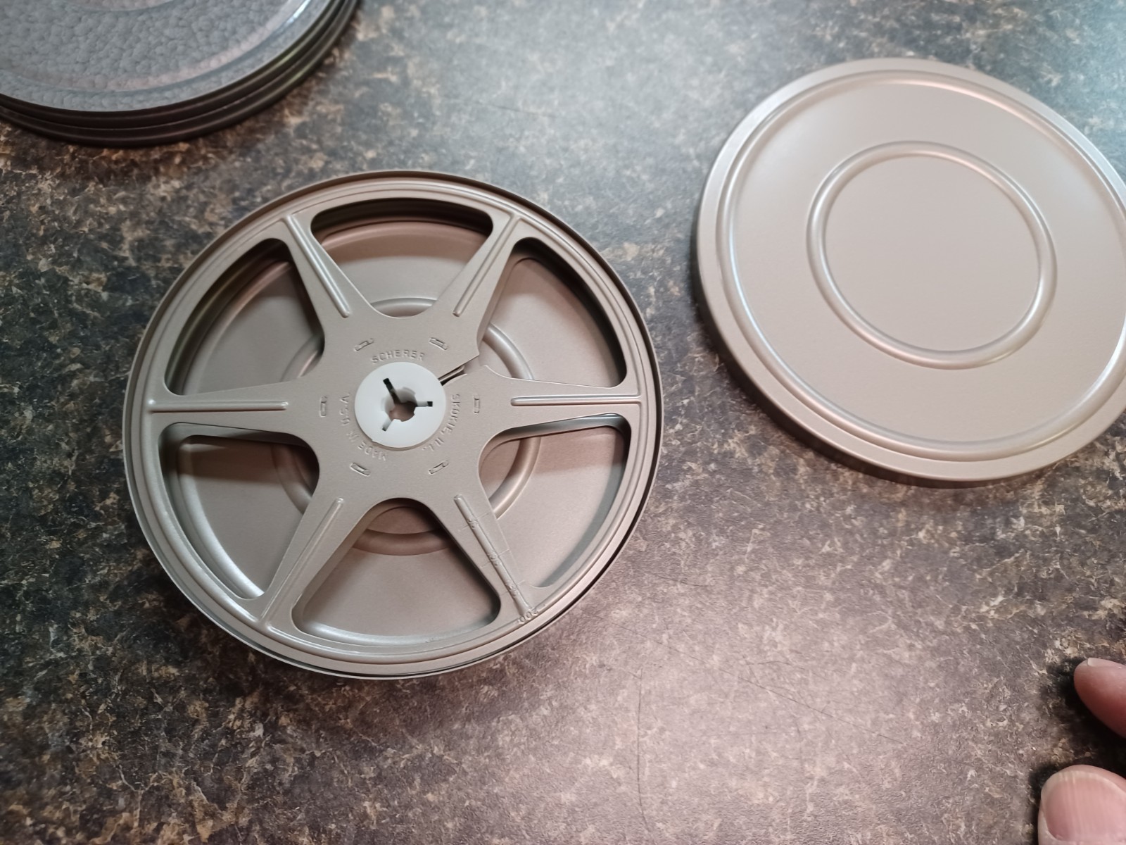Vtg 5″ Inch 8mm Movie Film Reel & Tin Can Compo Corporation Chicago & Sherer