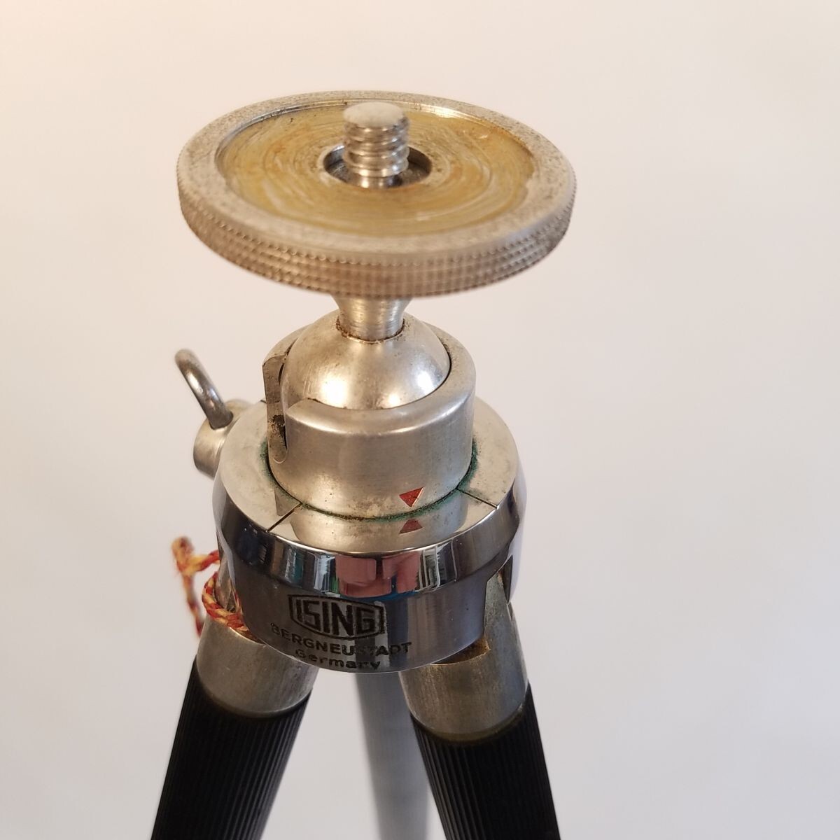 Vintage Ising Telescoping Brass Leg Tripod Original Case Germany 47″ 6 Section