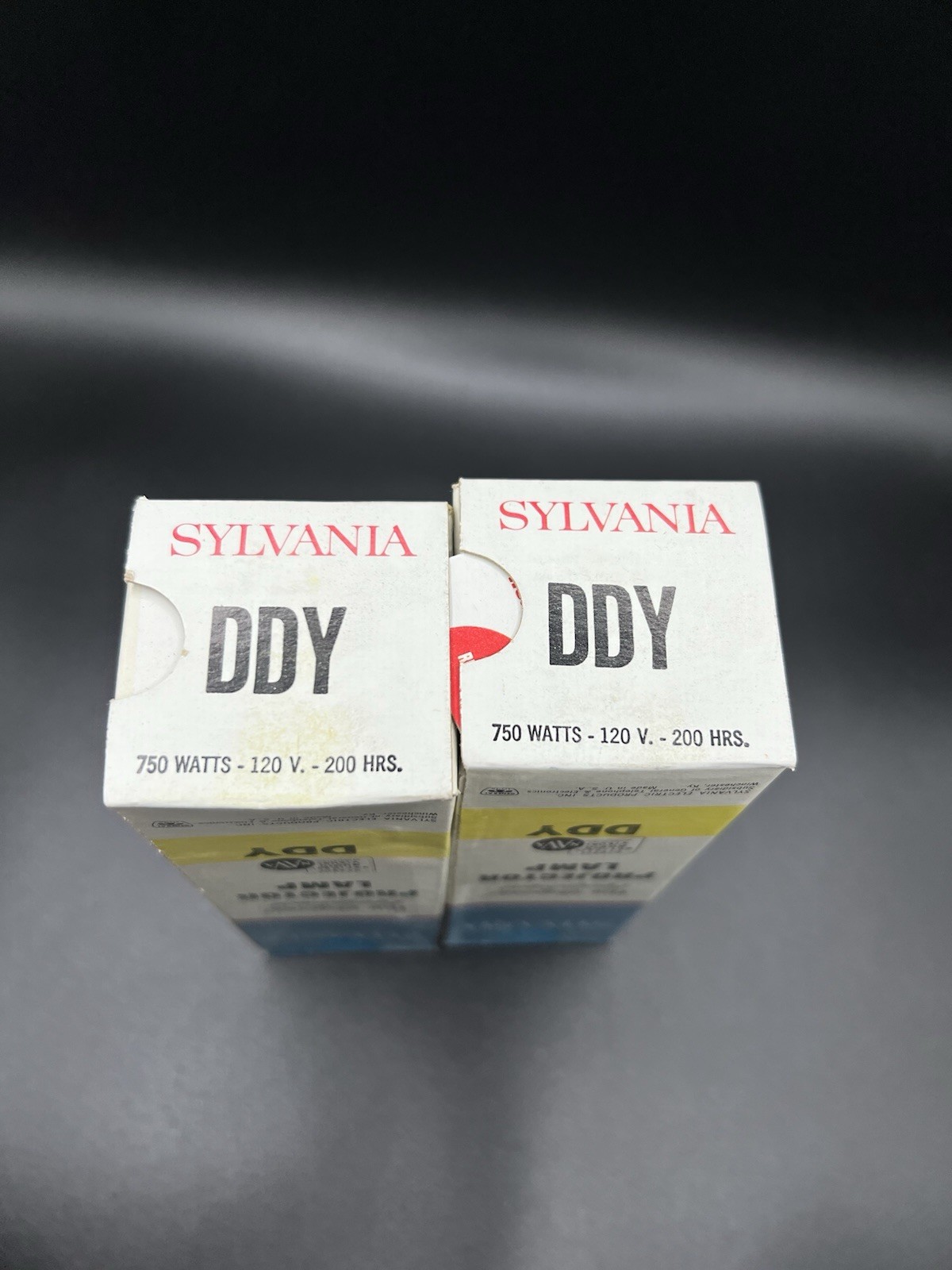 (2) DDY / PROJECTION LAMP, BULB / 120v 750w /