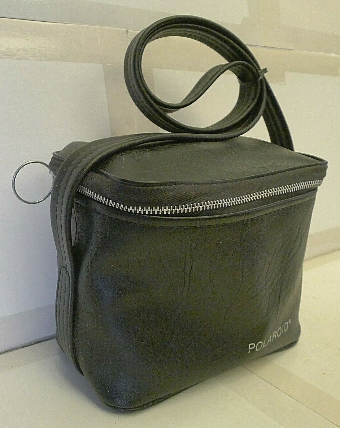 Polaroid Black SX-70 or 600 Zipper Camera Carrying Case built in Strap -Original