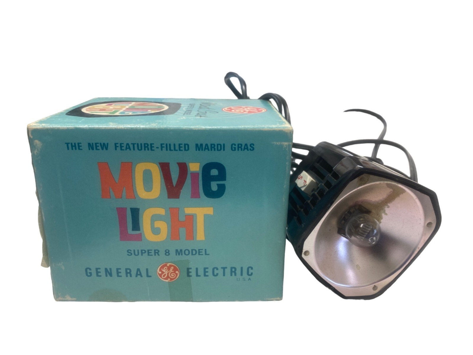 General Electric Mardi Gras MG-2C Movie Light For Super 8 Cameras