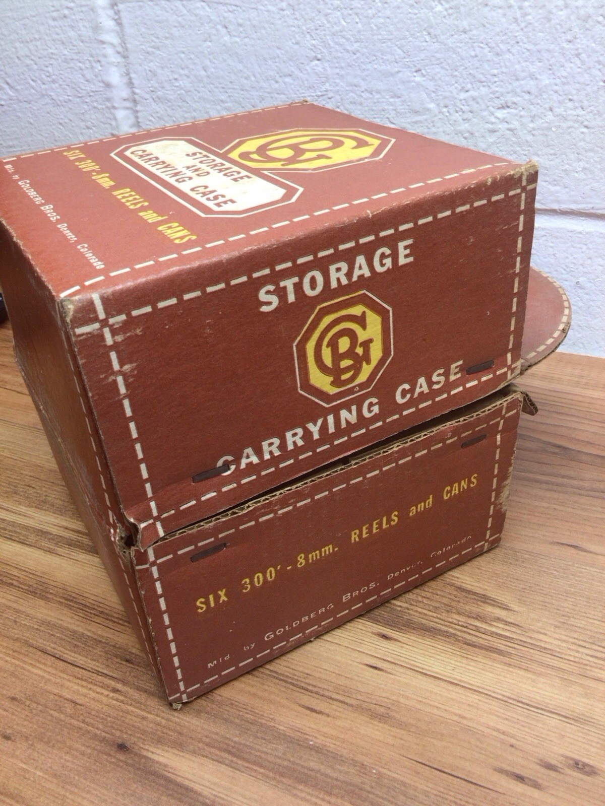 Goldberg 8mm 200ft Brown Metal 5″ Film Reel & Canister 6pc w Storage Carry Case