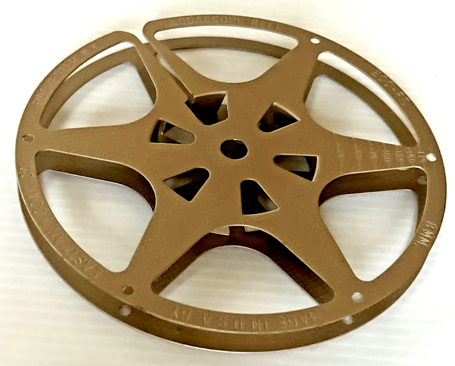 VTG Eastman Kodak Metal 8mm Film Movie Reel 200 Feet Made In USA Rochester NY