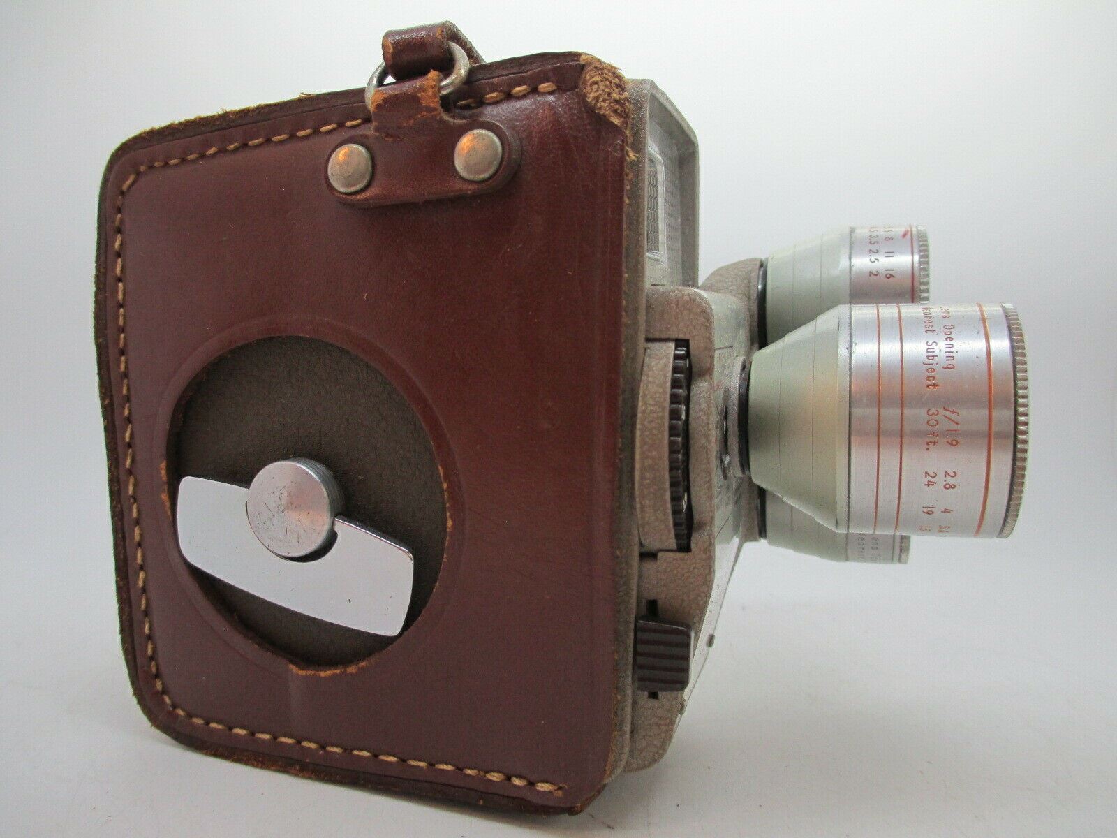 Vintage Movie Camera Mid Century Modern Kodak Medallion-8 F1.9 Turret WORKING!!