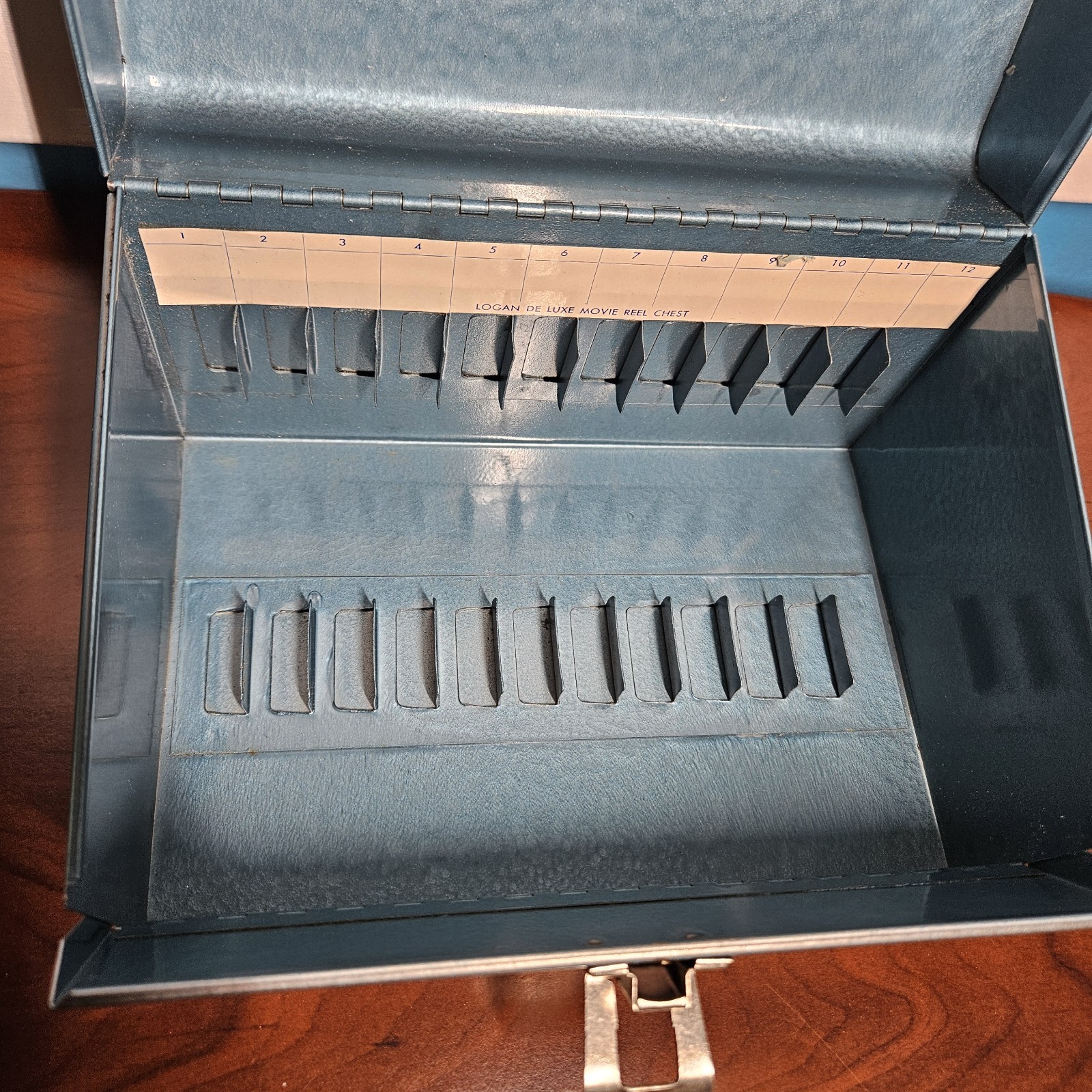 Vintage Logan Deluxe Metal 8mm Film Reel Metal Chest 12 Slots – Blue