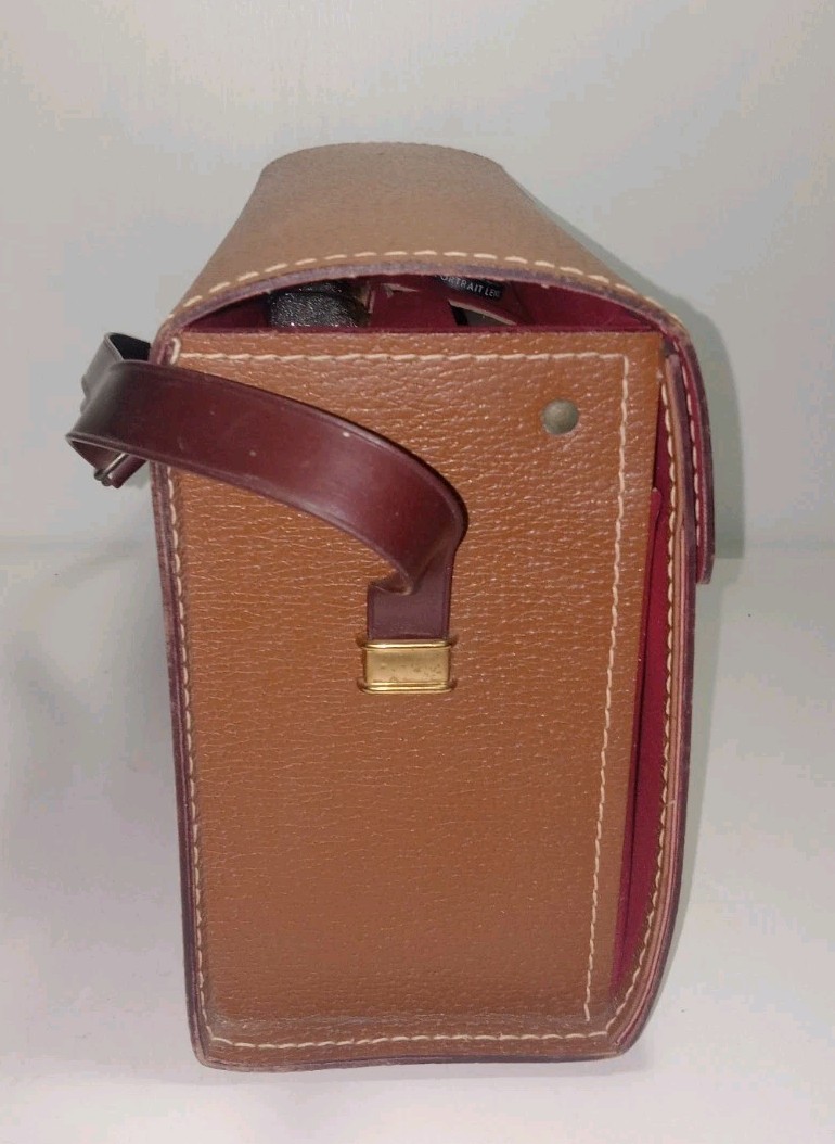 Vtg ANSCO Ready Flash Camera/Carrying Case w/Two Bulbs & No. 29 Portrait Lens 1+