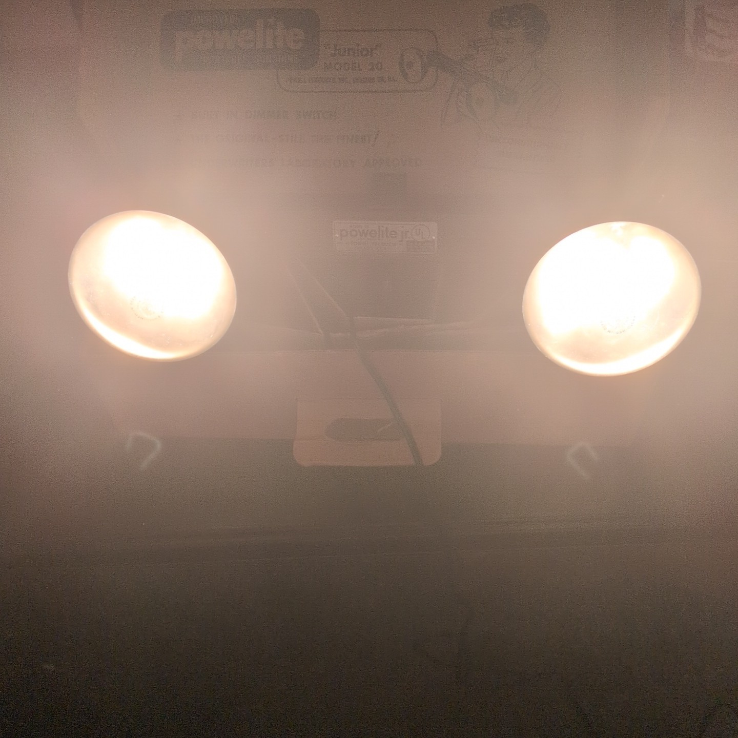 Vintage Powelite Jr 2 Lamp Movie Light Bar w Handle – Tested – Powell Products