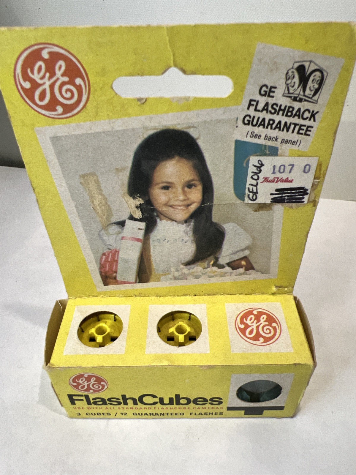 Vintage G.E. FlashCubes 3 Cubes Original Box General Electric Camera Flash USA
