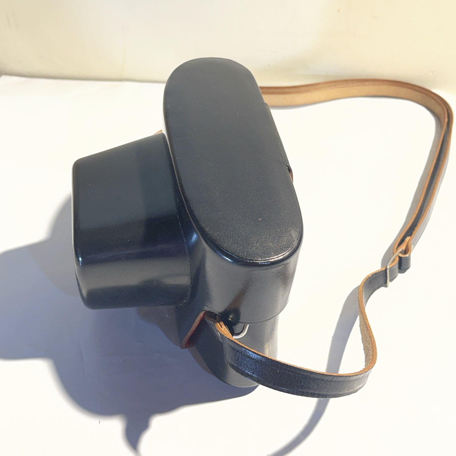 Vintage Exakta Ihagee Black Leather Case