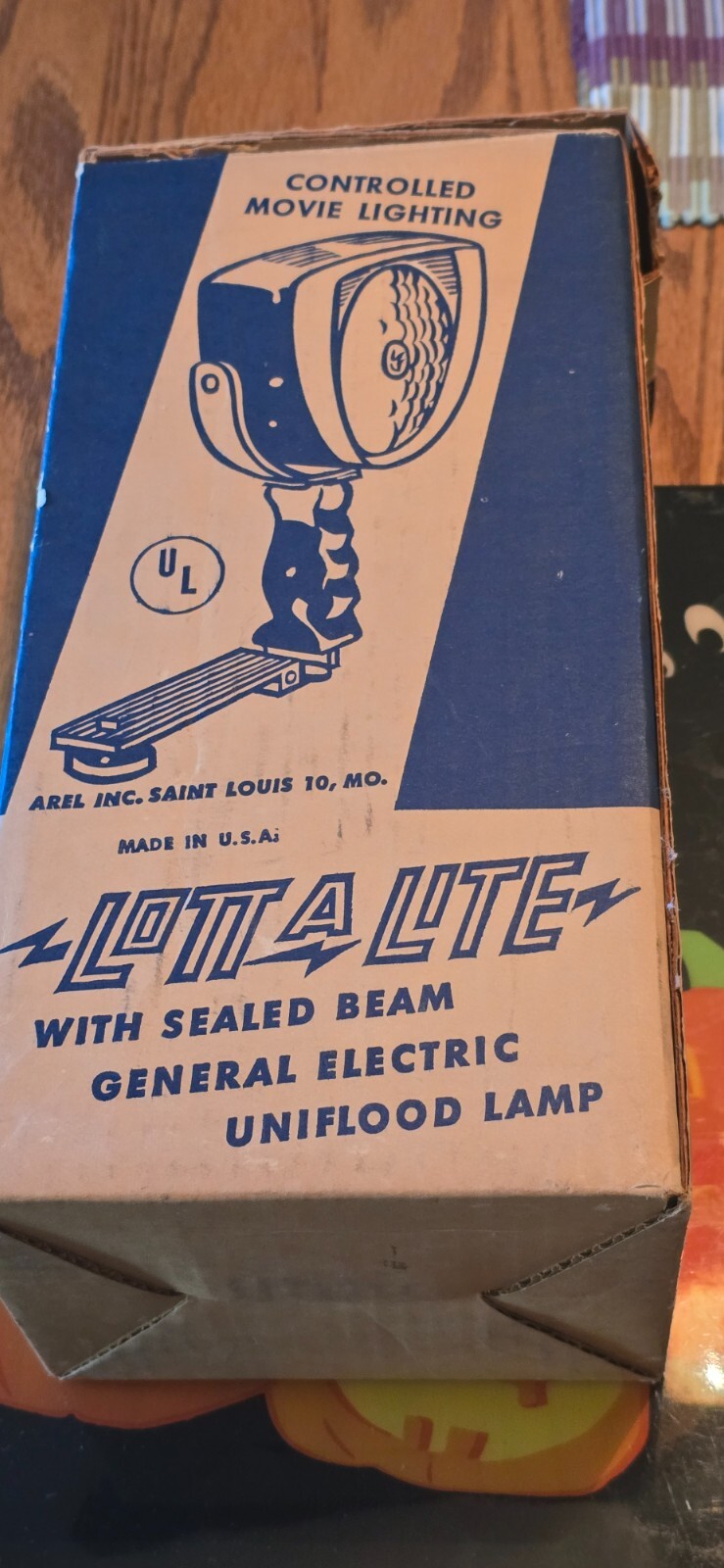 Vintage Lott A Lite Home Movie Lighting Sealed Beam GE Uniflood Lamp 19526