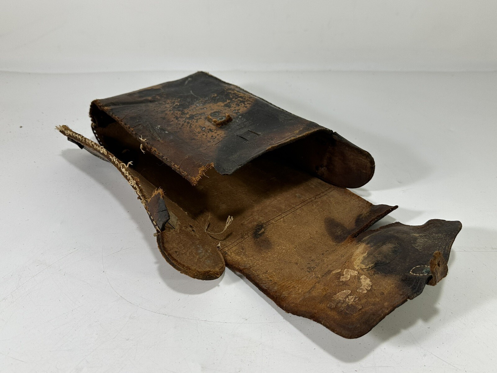 Antique Brown Hard Leather Case Bag for Folding Camera ~ Rough Condition
