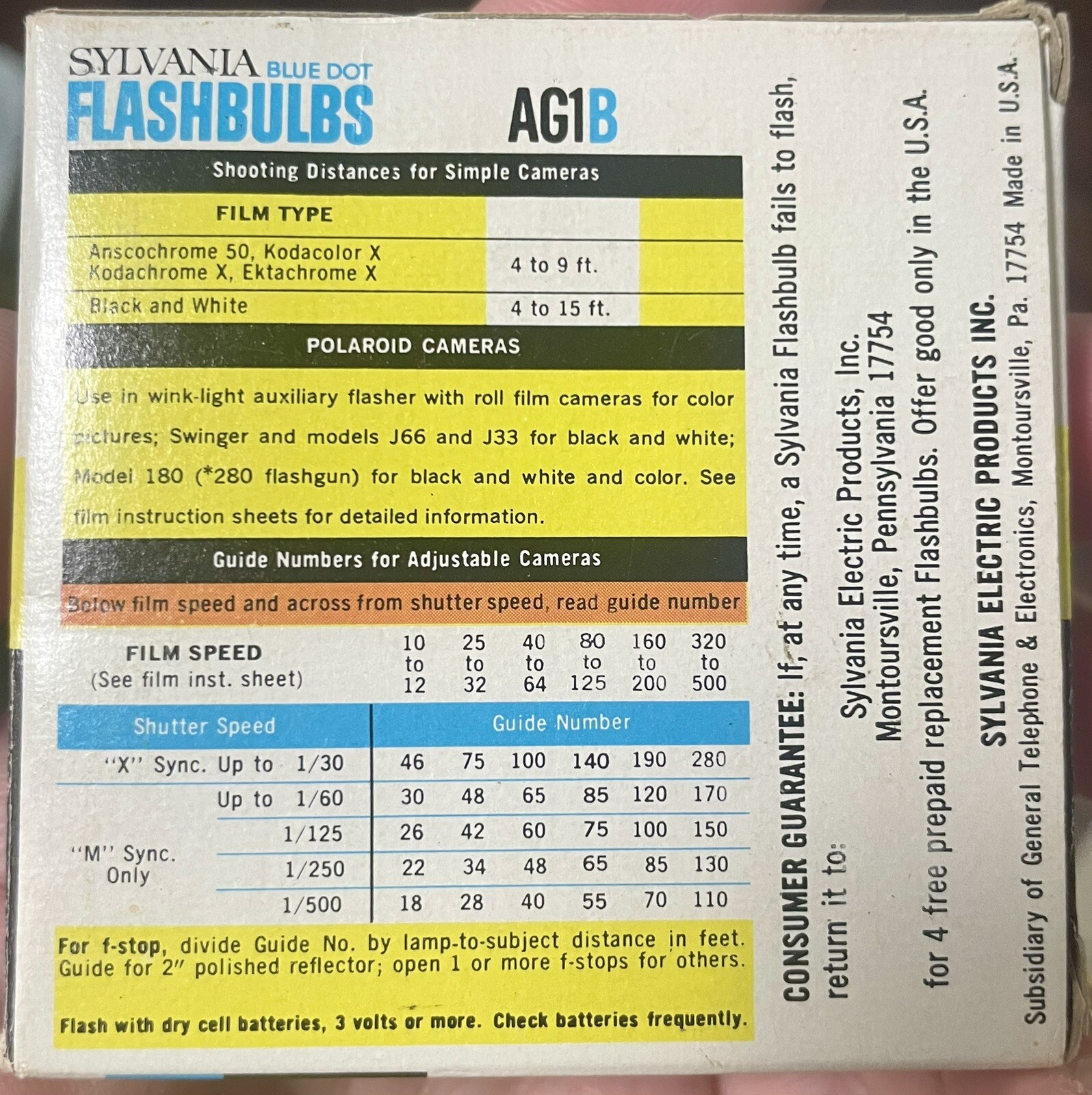 Vintage – Flash Bulbs Sylvania AG1B Blue Dot – 11/12 bulbs, incomplete box