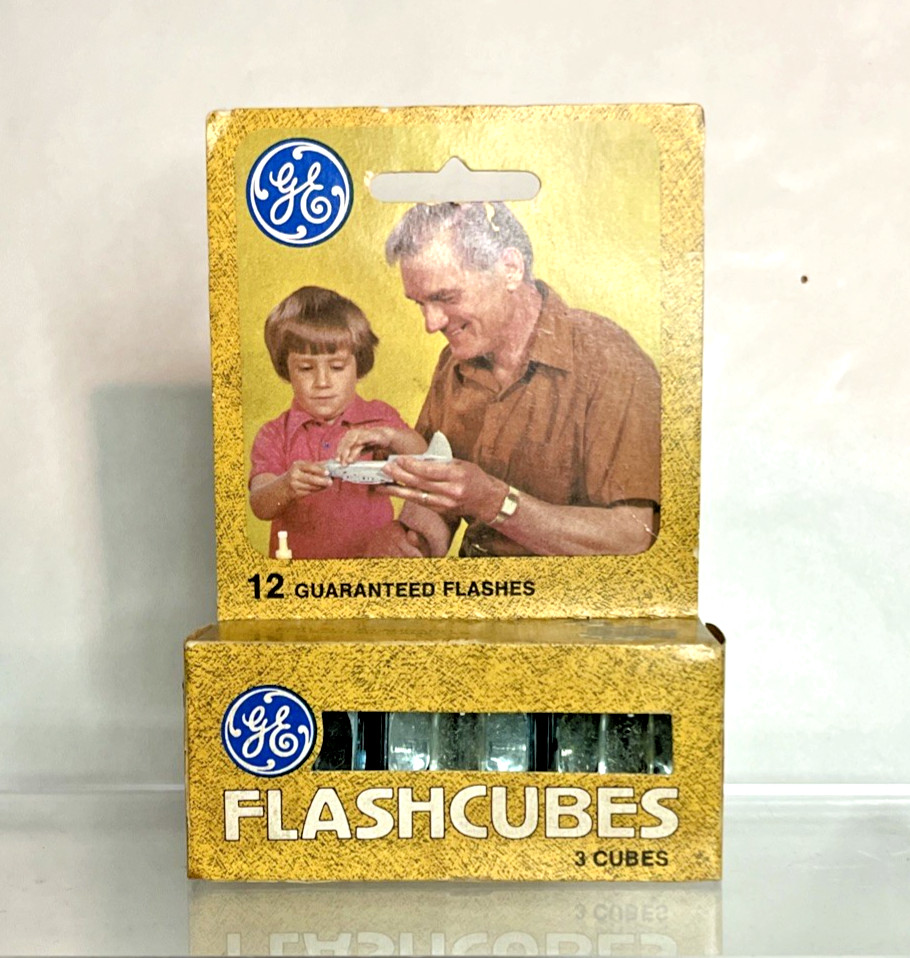 Vintage GE Flash Cubes (3) NIB