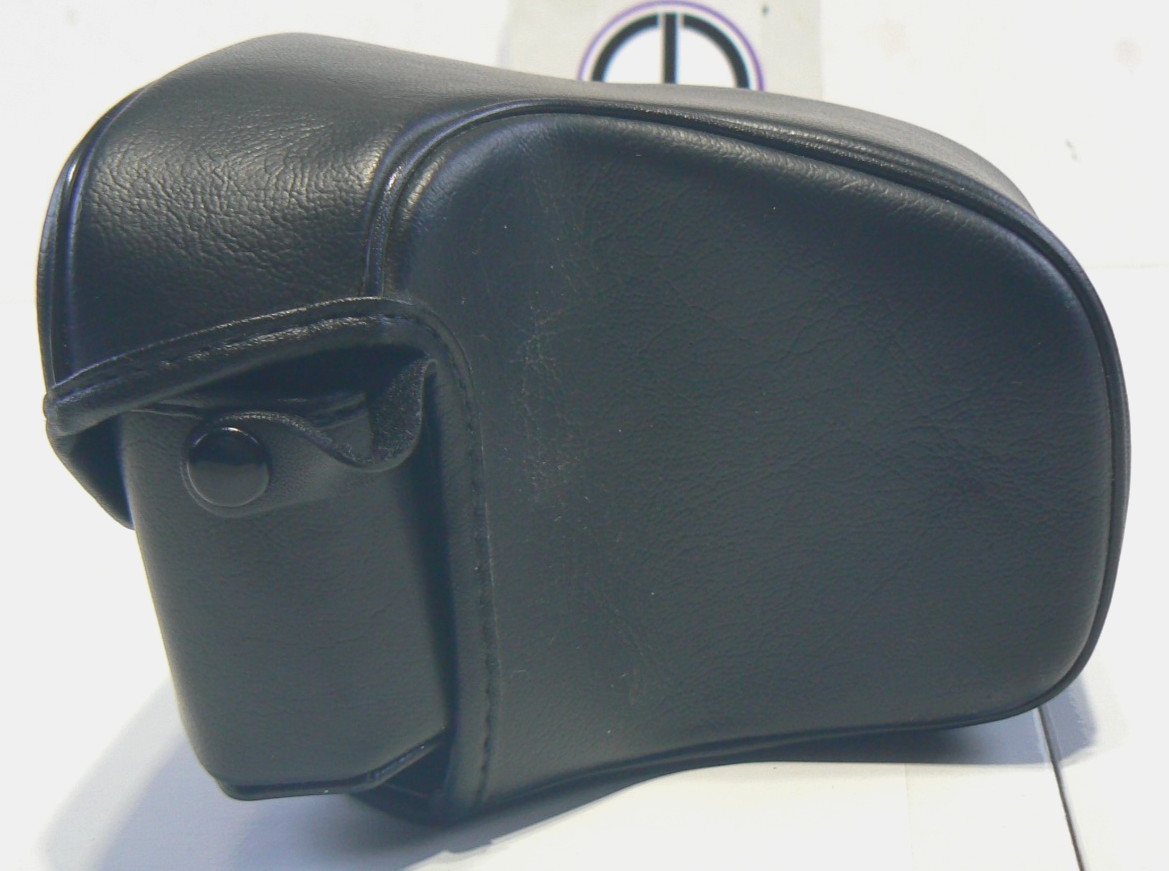 Nikon 35mm Camera Black Snap Case with Black Felt Interior – Made in Japan