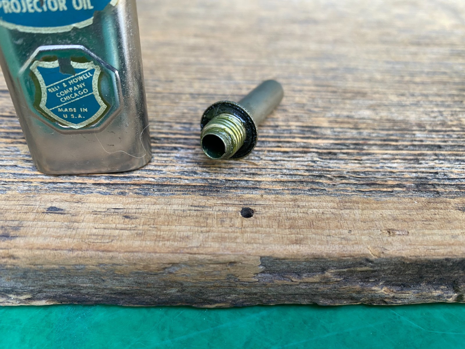 SET OF 3 OIL CAN TIN PROJECTOR NEEDLE OILERS FILMO BELL & HOWELL USA EMPTY