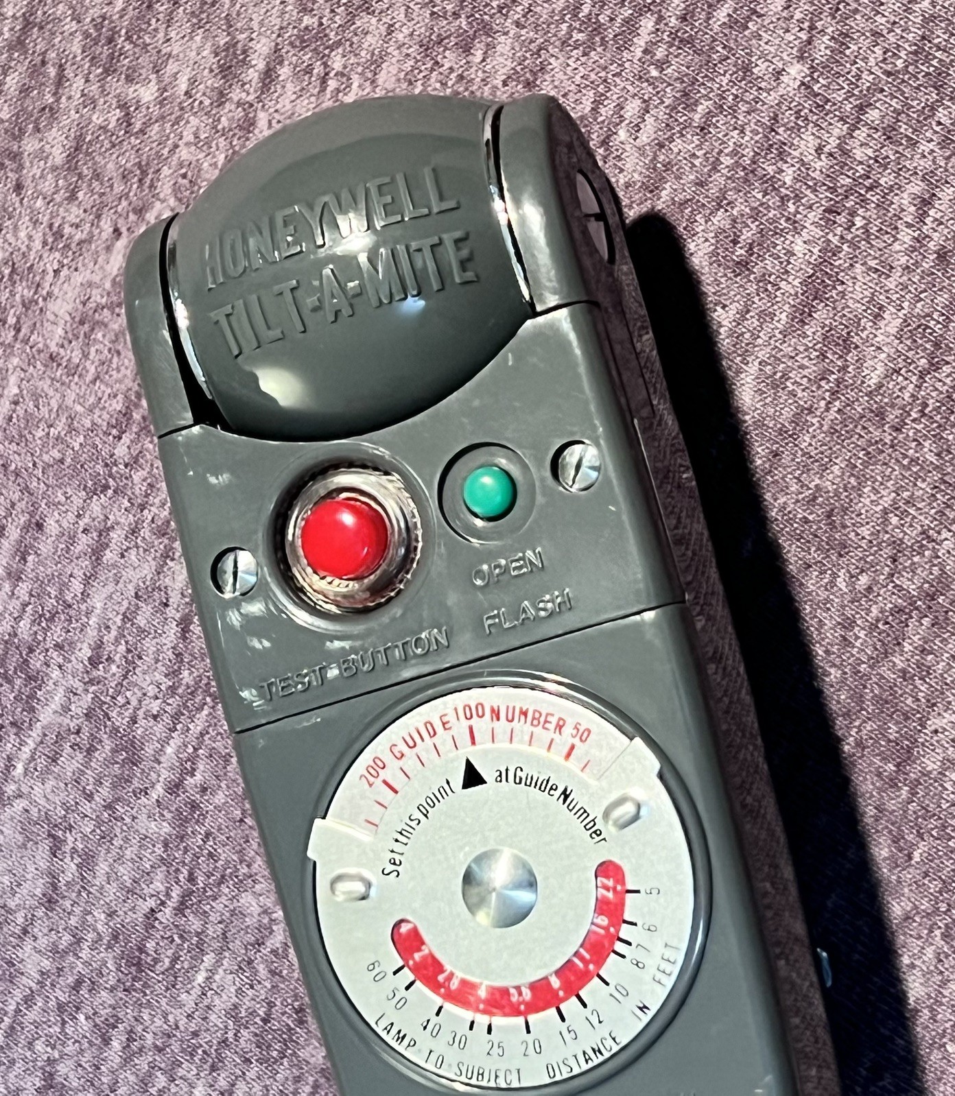 Honeywell Tilt-A-Mite Flash Unit Collapsible Fan Style Vintage Camera Pentax