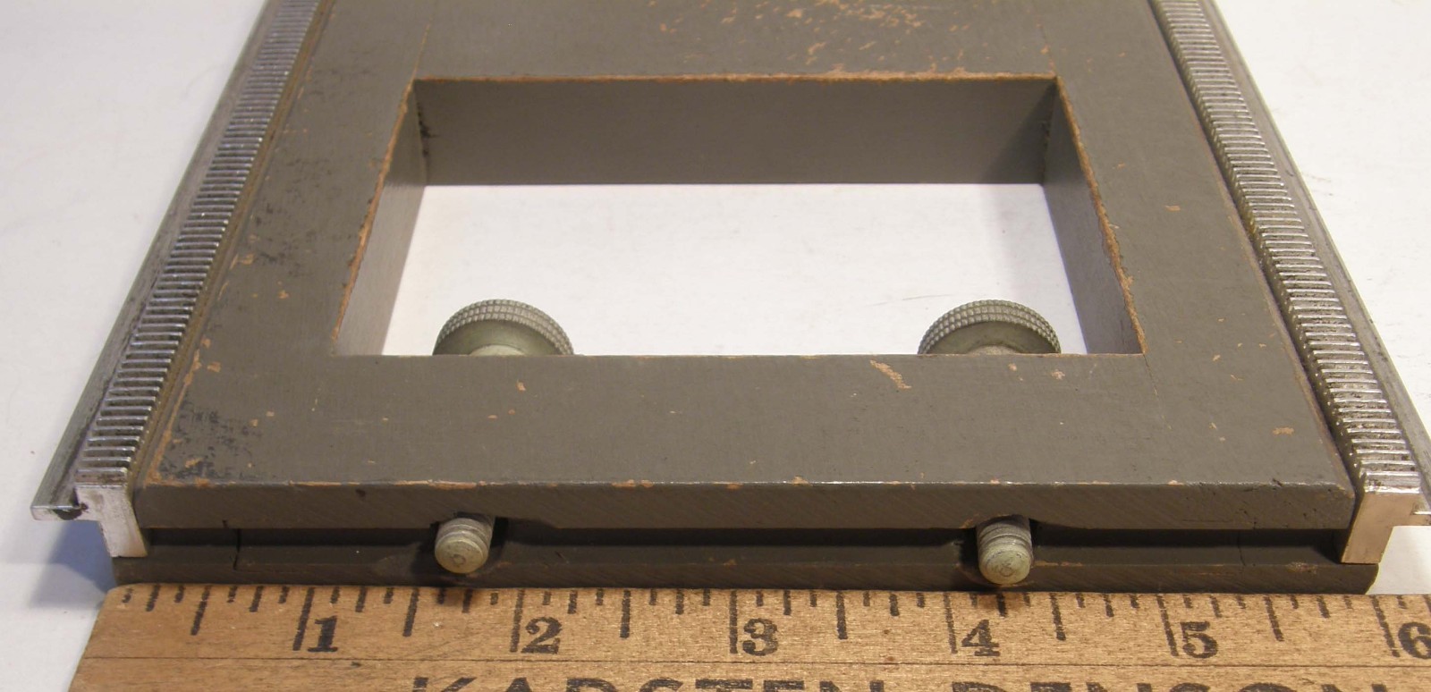 VINTAGE WOOD FOCUSING RAIL EXTENSION FOR LARGE FORMAT CAMERA GRAY PAINT 10″ X 6″