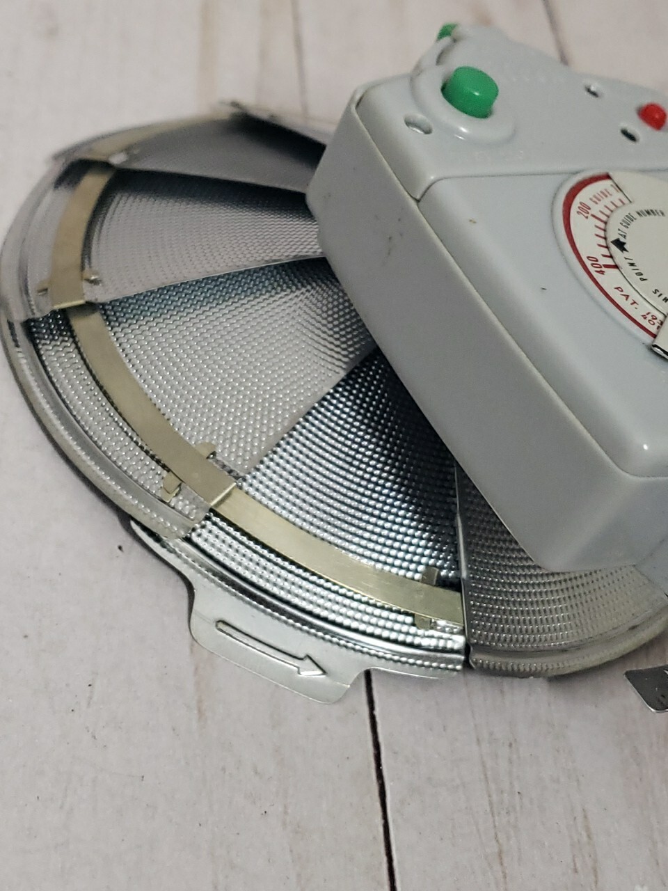 Vintage Ricoh BC 605 Shoe Mounted Folding Reflector – Parts Only Untested