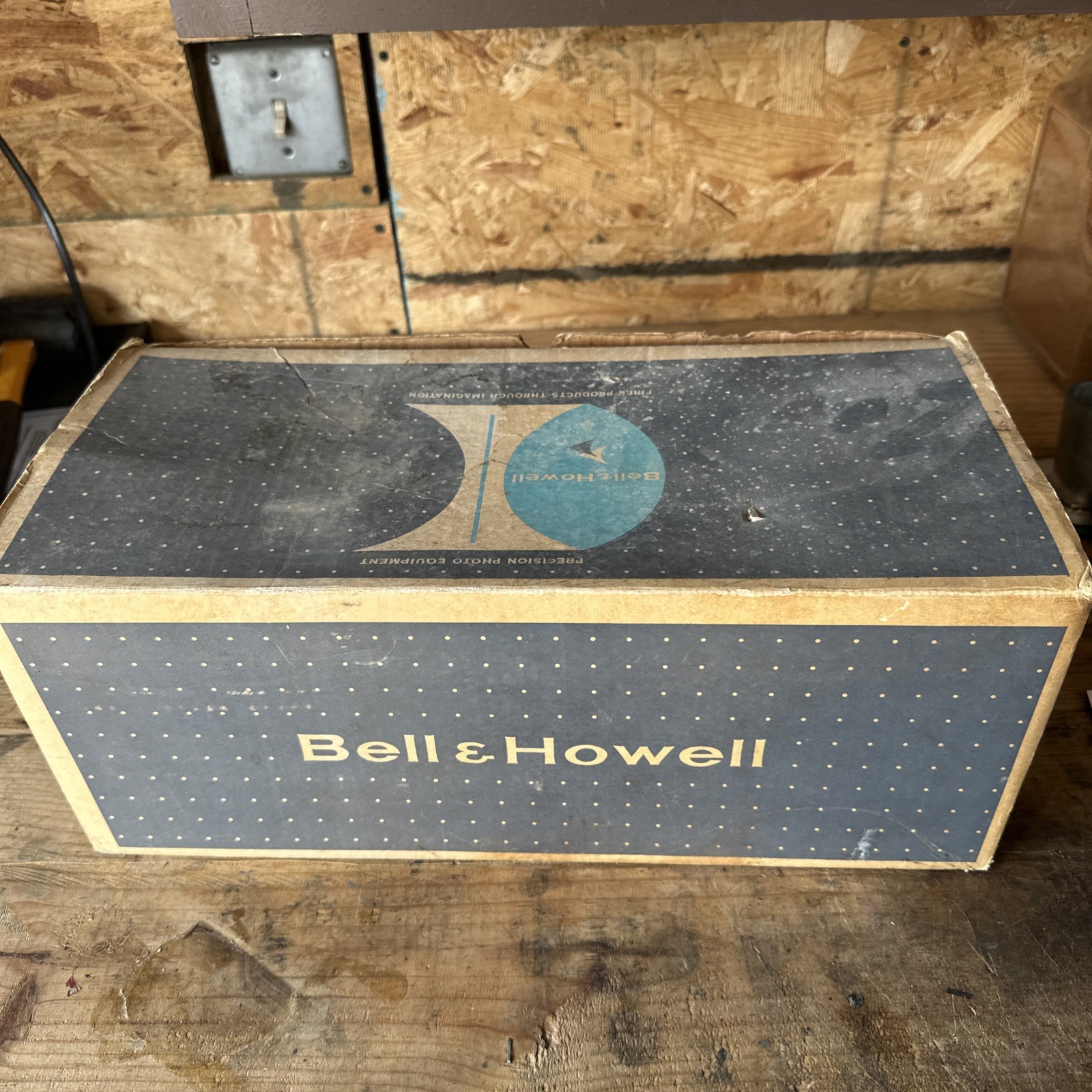 Bell & Howell Light for Indoor Movies 8mm 16mm Vintage Camera Accessory