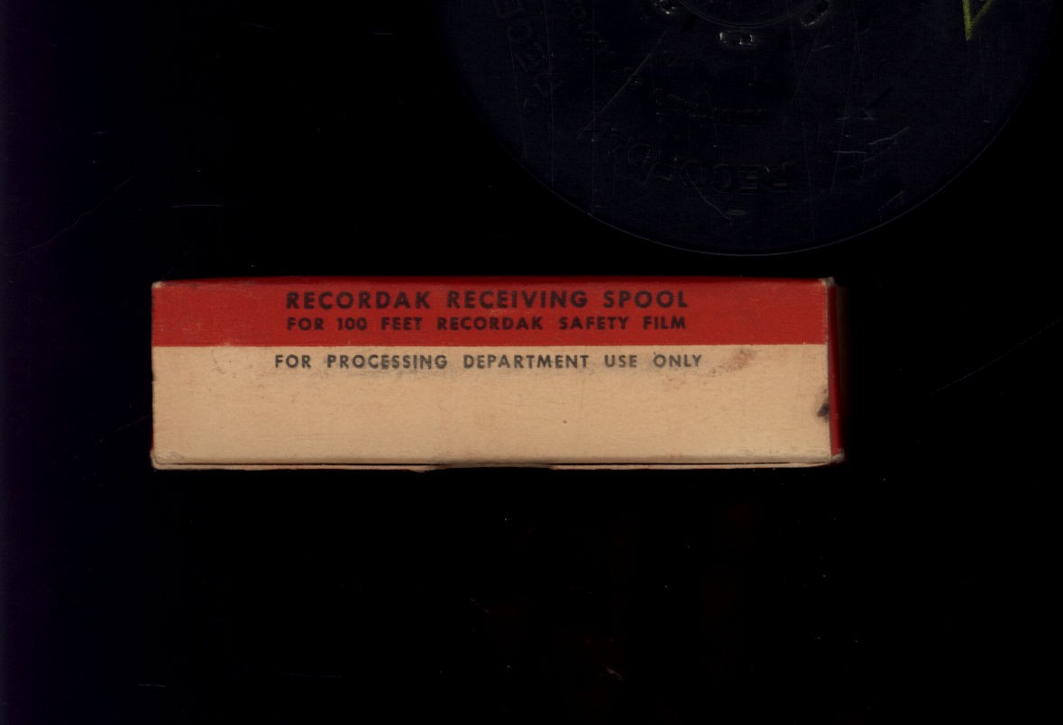 16mm RECORDAK RECEIVING SPOOL for 100′ film made by Eastman Kodak in box 3 piece