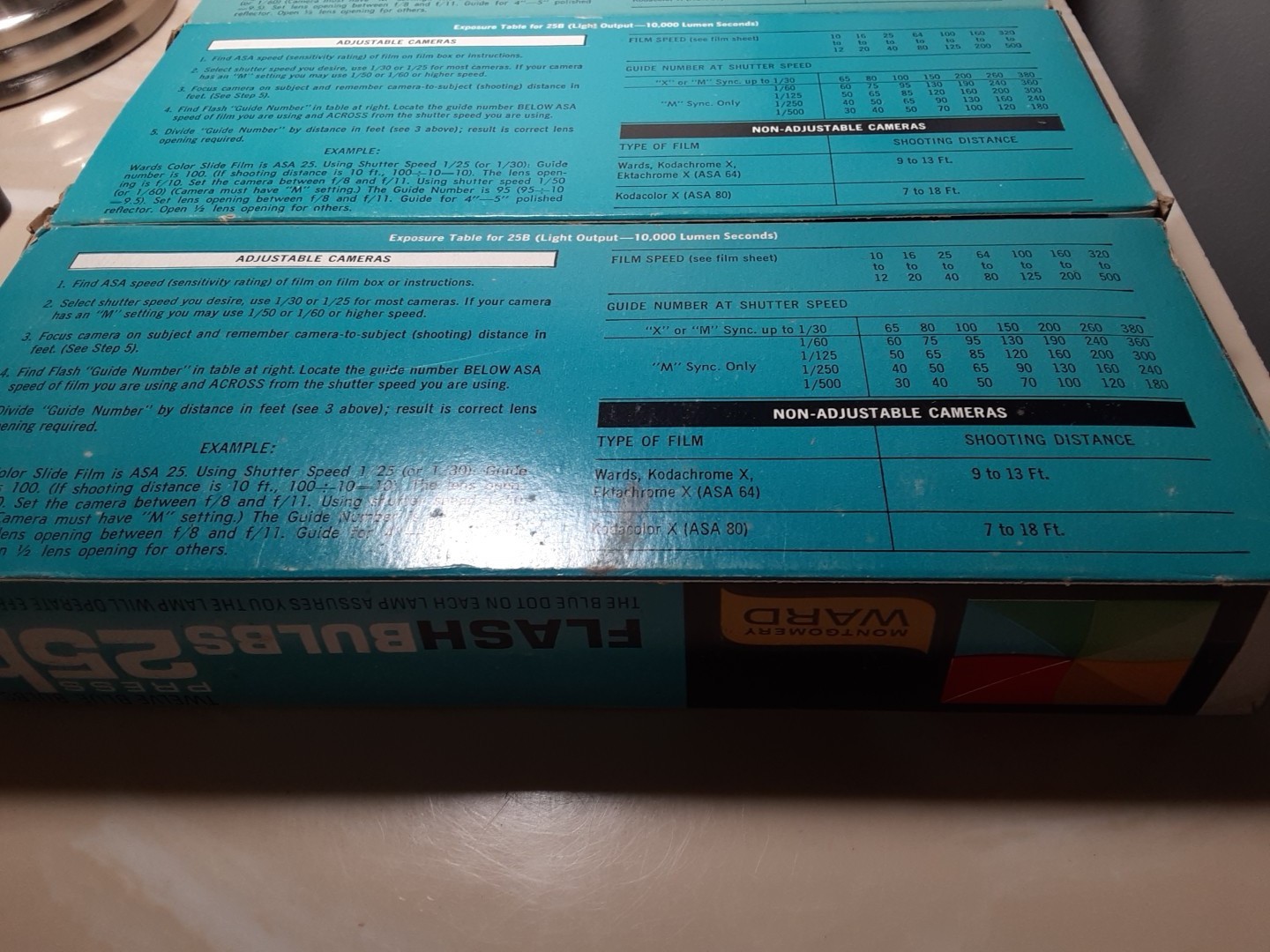 3 packs Vtg Montgomery Ward No. 67-3126 Press 25B blue flashbulbs 35 bulbs