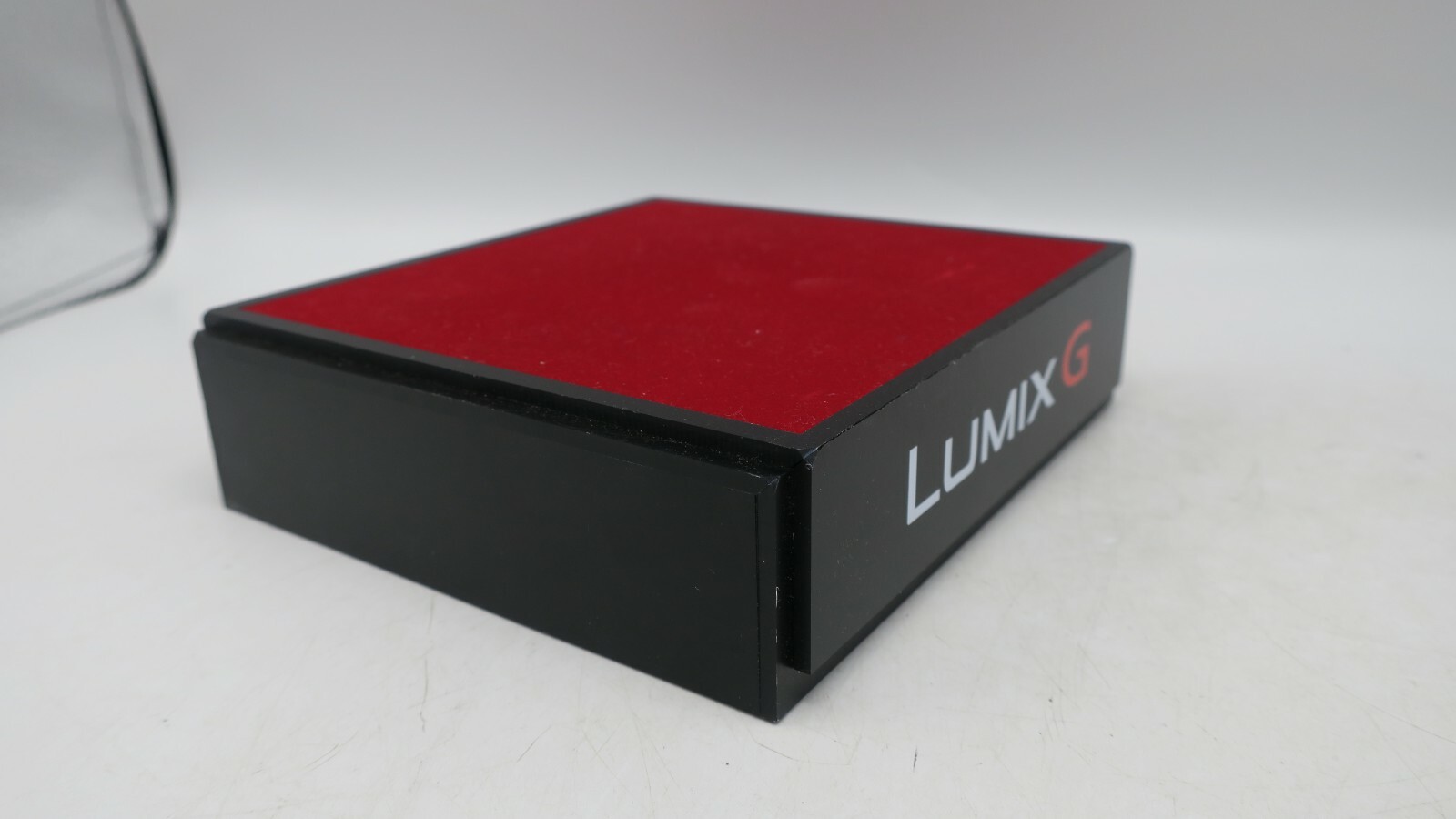 Plastic Lumix G Series Dealer Camera Shop Camera Lens Display Stand Red & Black