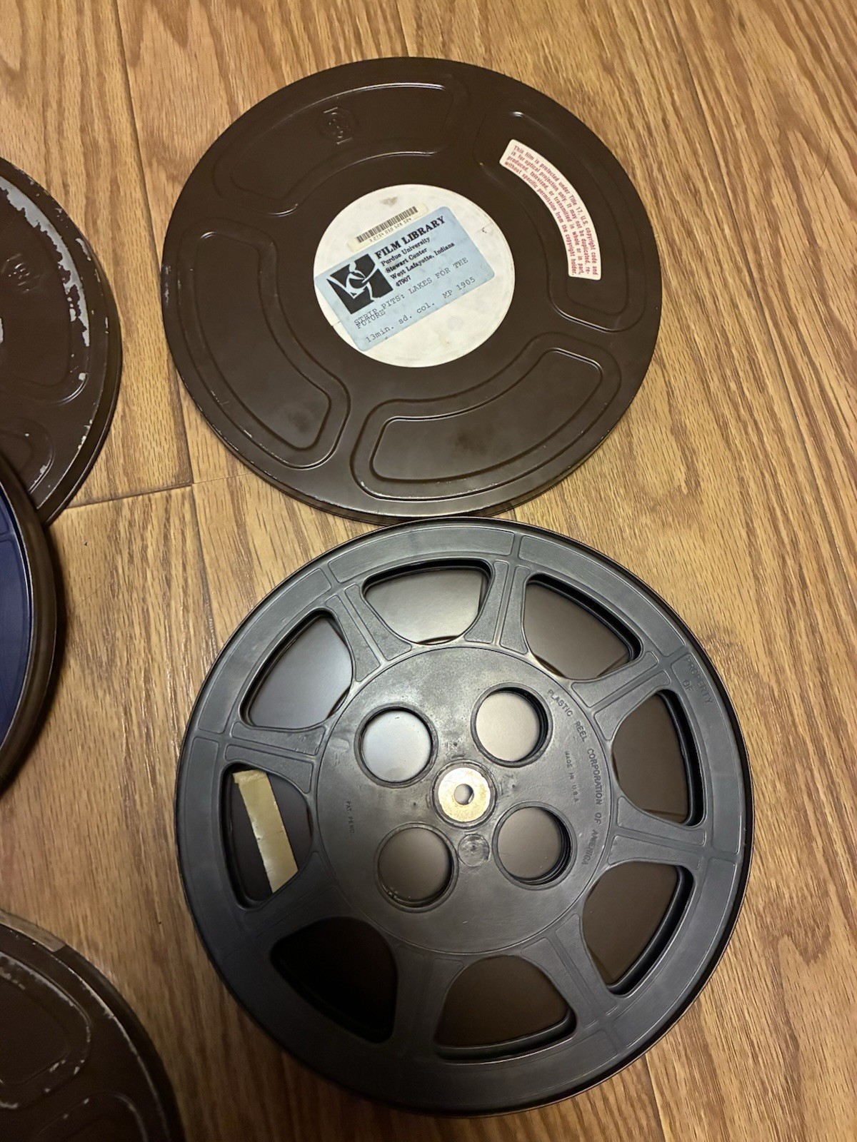 Lot Of 4 GOLDBERG BROS Steel 16mm Film Cans & Plastic Reels 9.5”