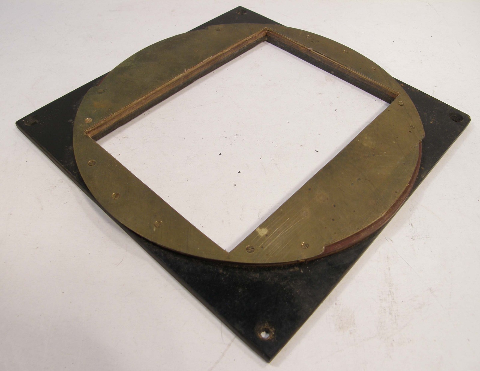 HOMEMADE VINTAGE 4 1/2″ BY 6 1/2″ ROTATING BACK PART FOR LARGE FORMAT CAMERA