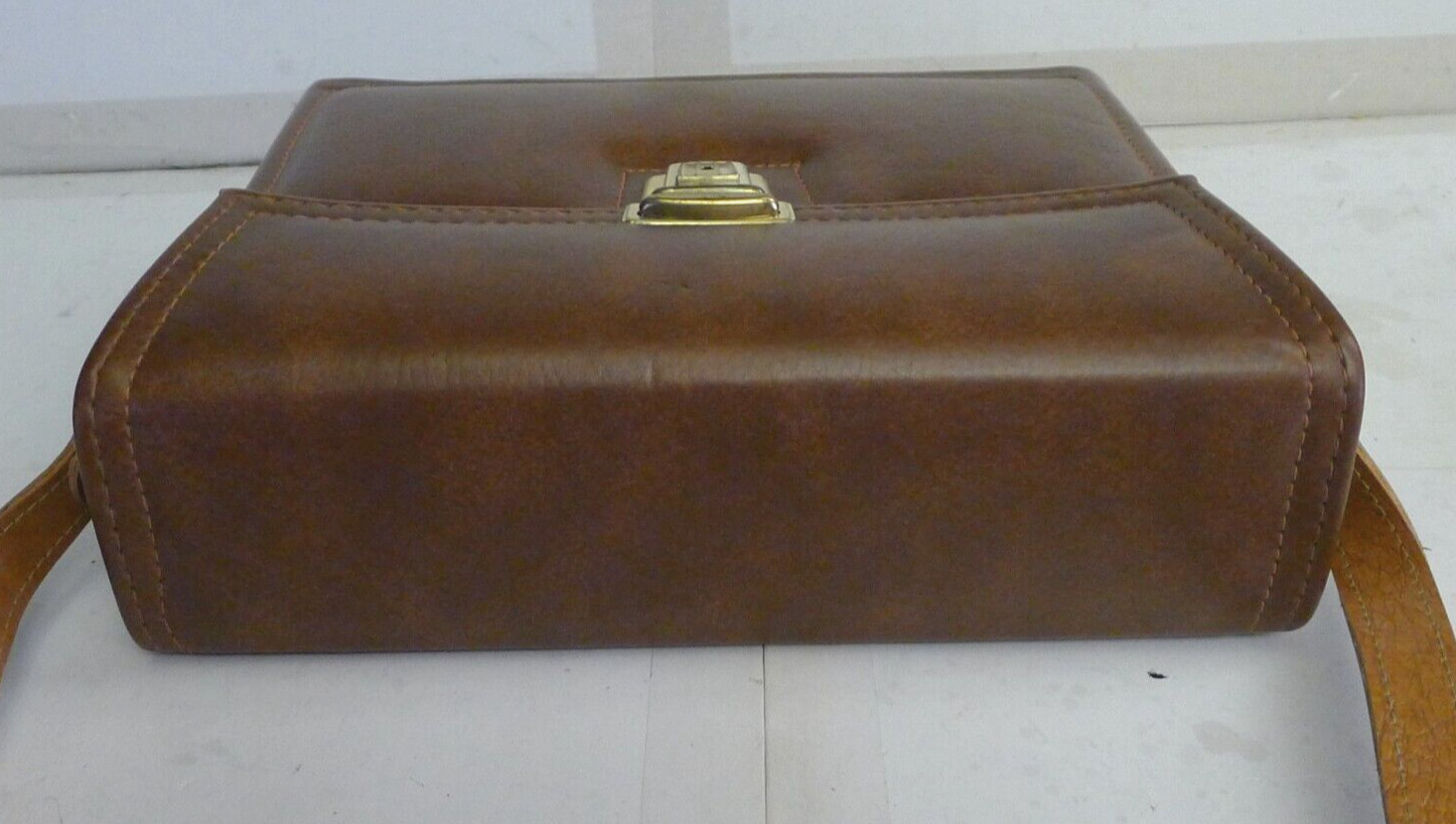Camera Compartment Case for Polaroid Folding SX-70 Tan Camera & Accessories P72