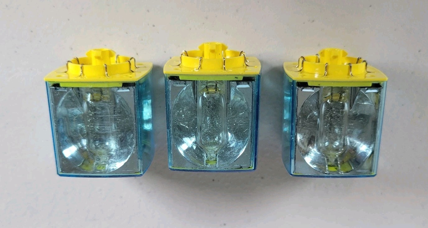 Vintage GE Flashcubes Set Of 3 Cubes in Original Box New Old Stock