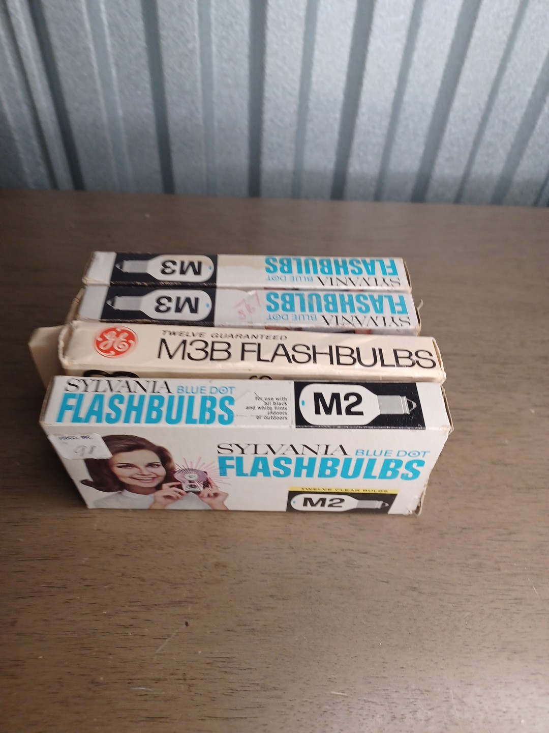 Lot of 4 New Boxes Vtg Sylvania & GE M3 M3B & M2 Flashbulbs. Total 48 12 Blue .
