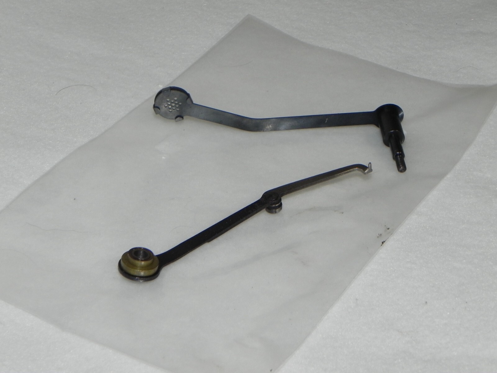 Ampro Futurist 8 Projector Parts: 2 levers