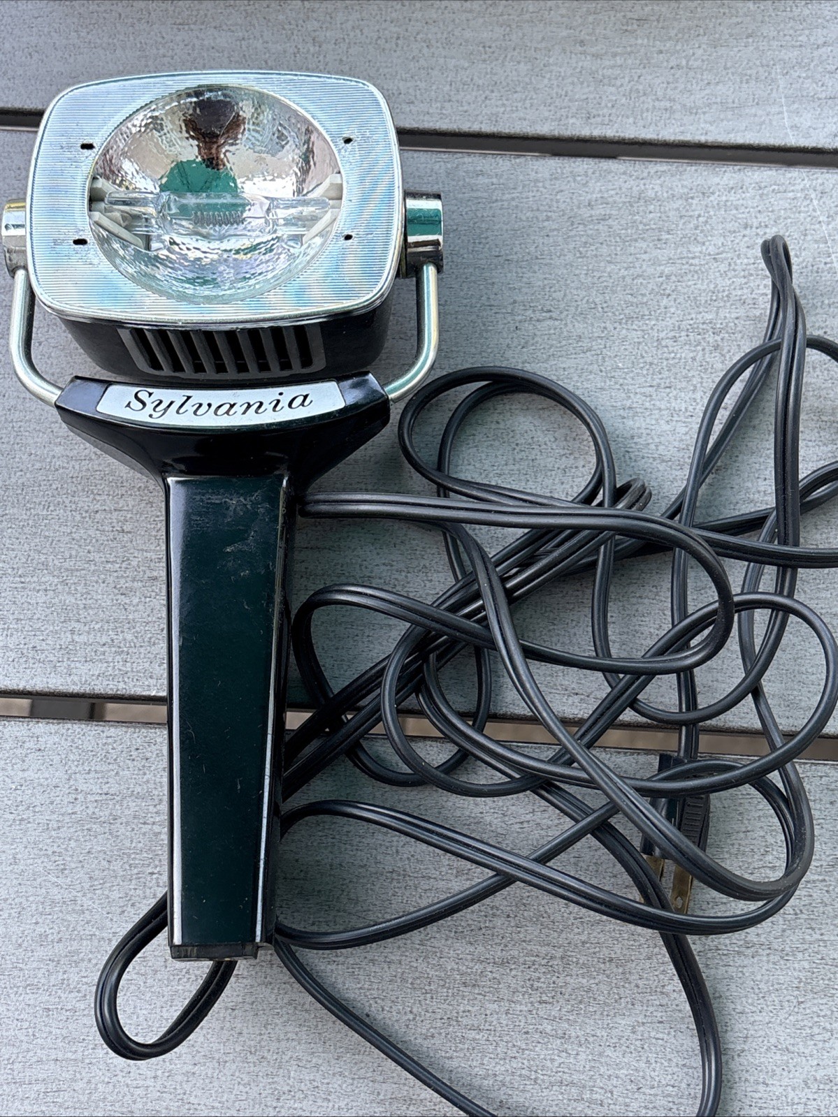 Vintage Sylvania Sun Gun Movie Light w/Original Box Works Great! Model SG-50