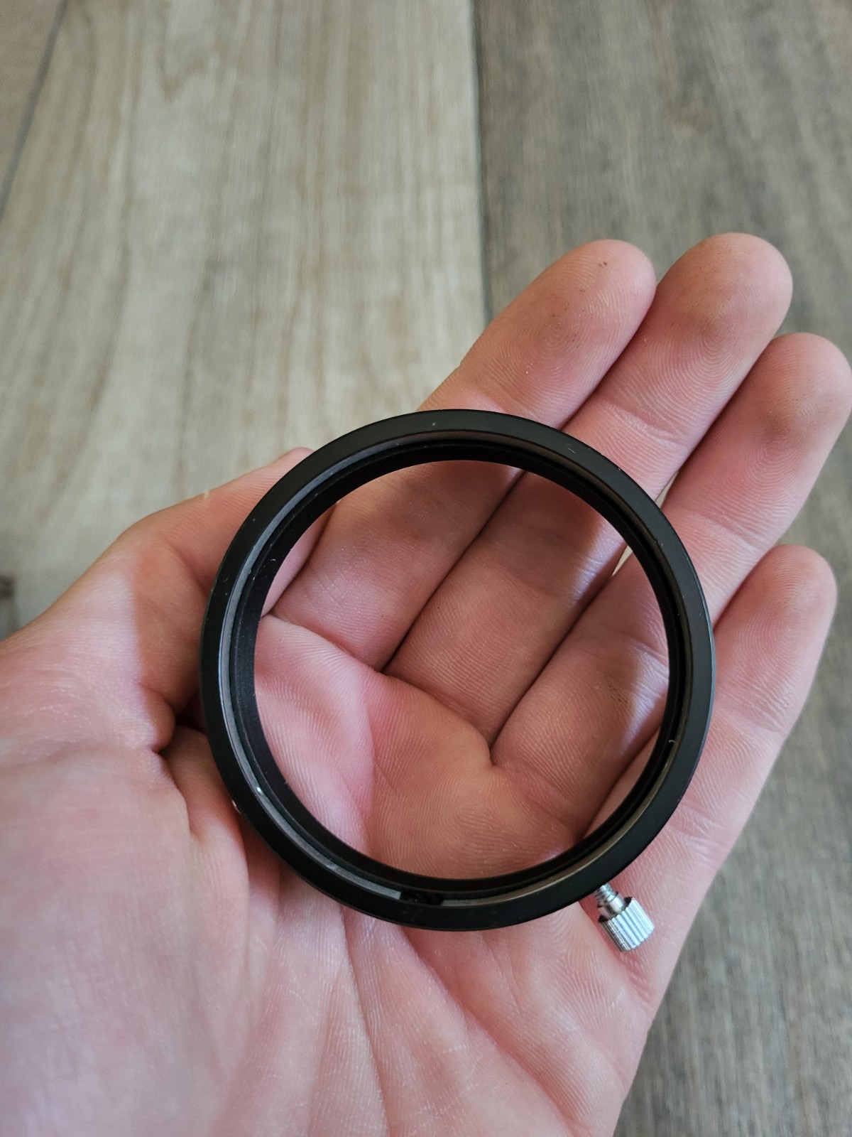 Petri 5.4cm Metal Clamp on Lens Hood with Case 7s In Good Condition