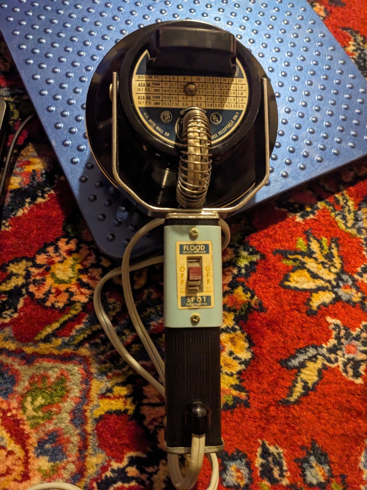 Sylvania Spotlight Pro Hi Low Zoom Photographic Research Equipment Vtg Decor