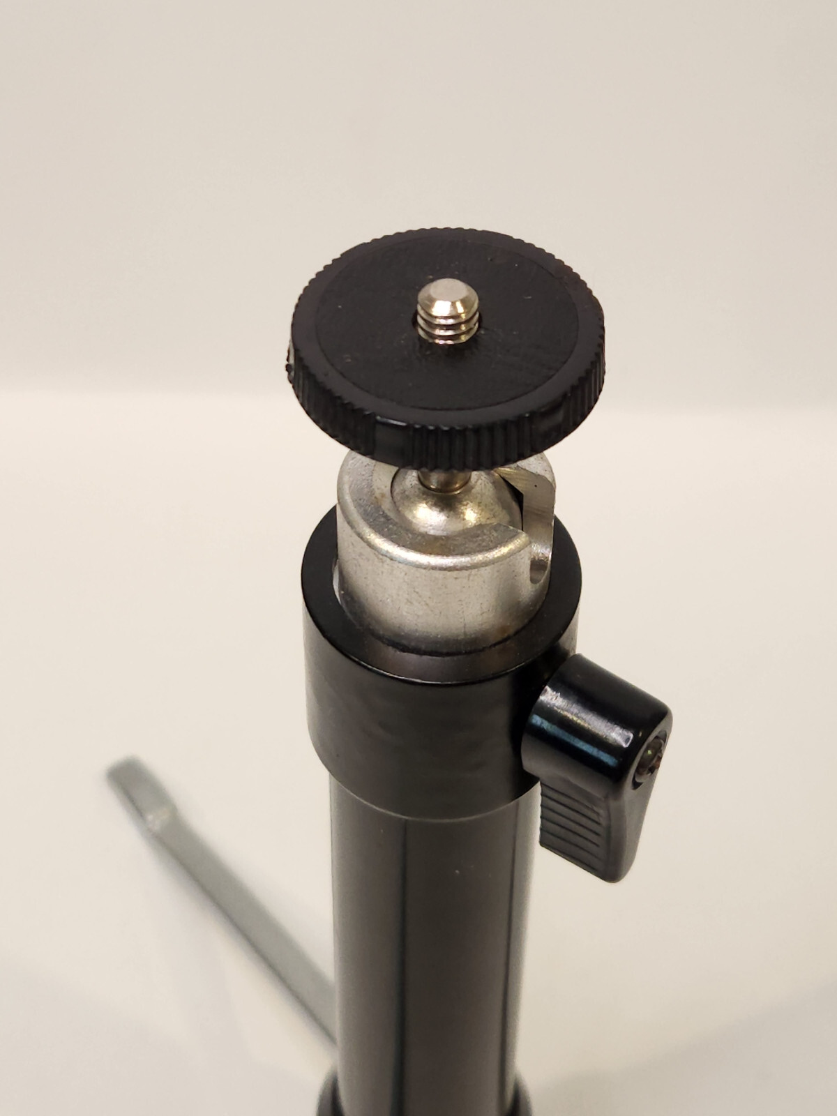 Metal Table Top Tripod Compact Camera Mount Swivel Ball Head 8 Inch Quick Setup