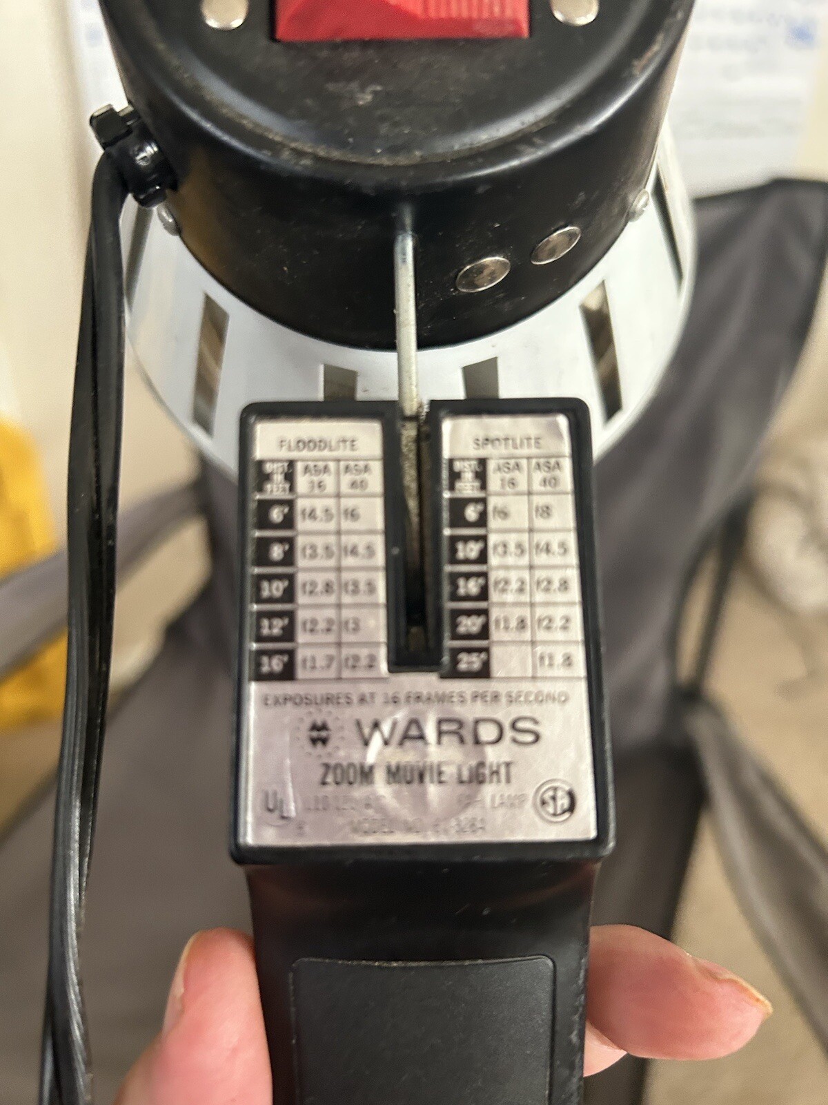Vintage Montgomery Wards Movie Light, Twin Beam – Flood or Spot 67-3284, Working