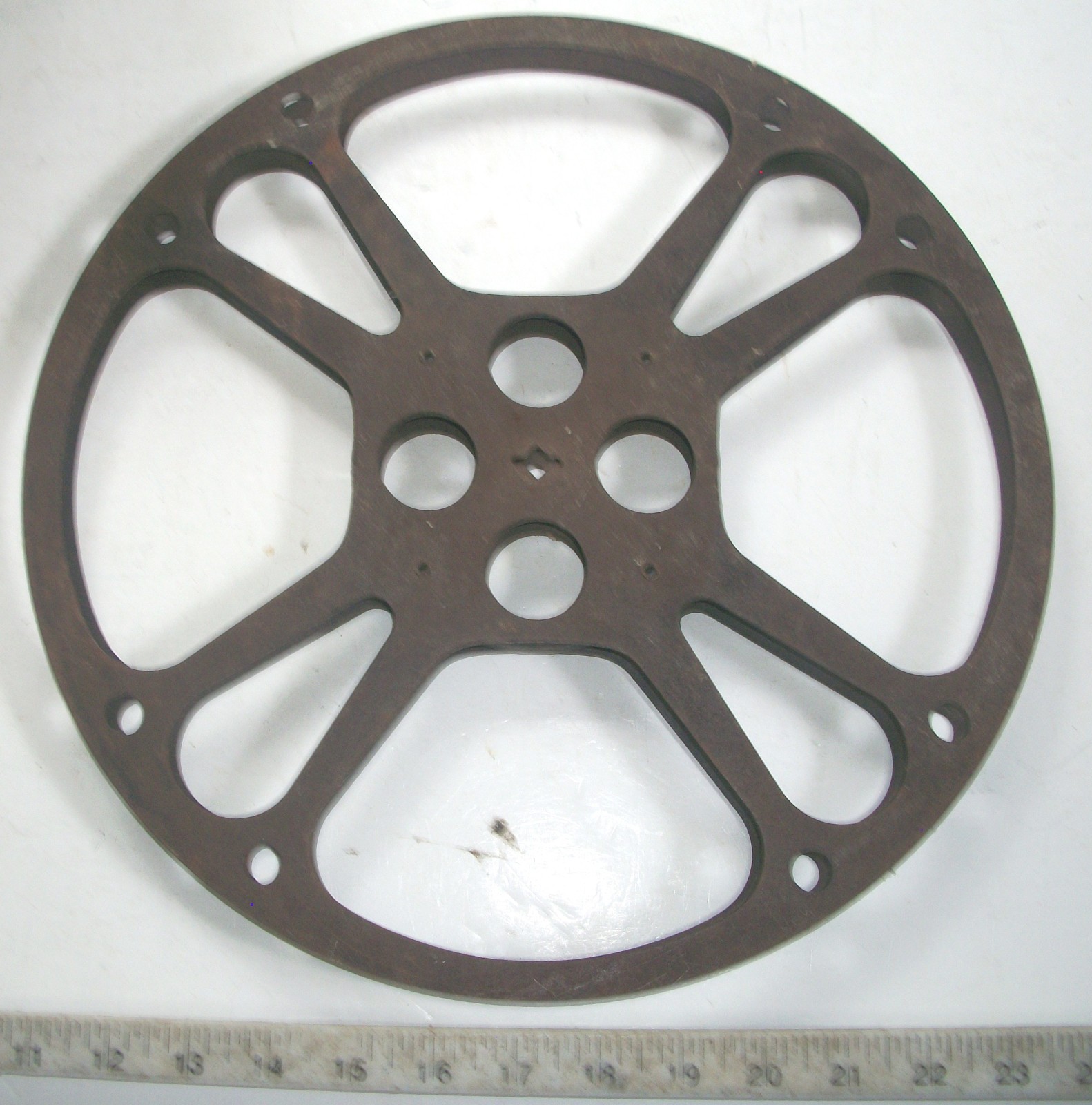 Vintage 16mm Movie Motion Picture Steel 13-3/4 inch Film Reel for Decor