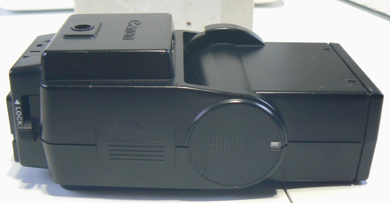 Canon Speedlite 199A Camera Hot Shoe Flash – Needs Battery Tray