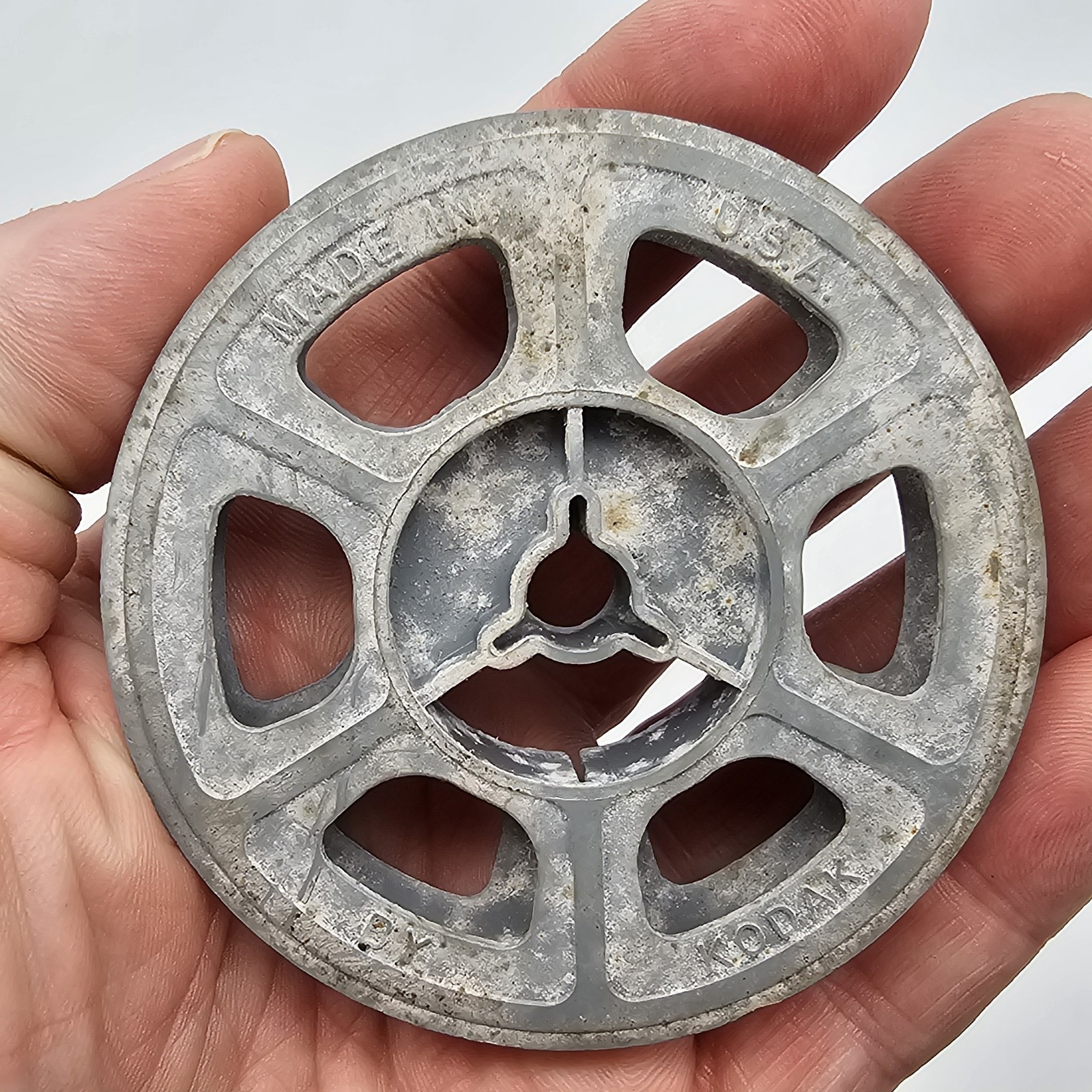 Vintage Kodak 3″ 8mm Film Reels Lot of 2 Gray Plastic USA Movie Projector Spools